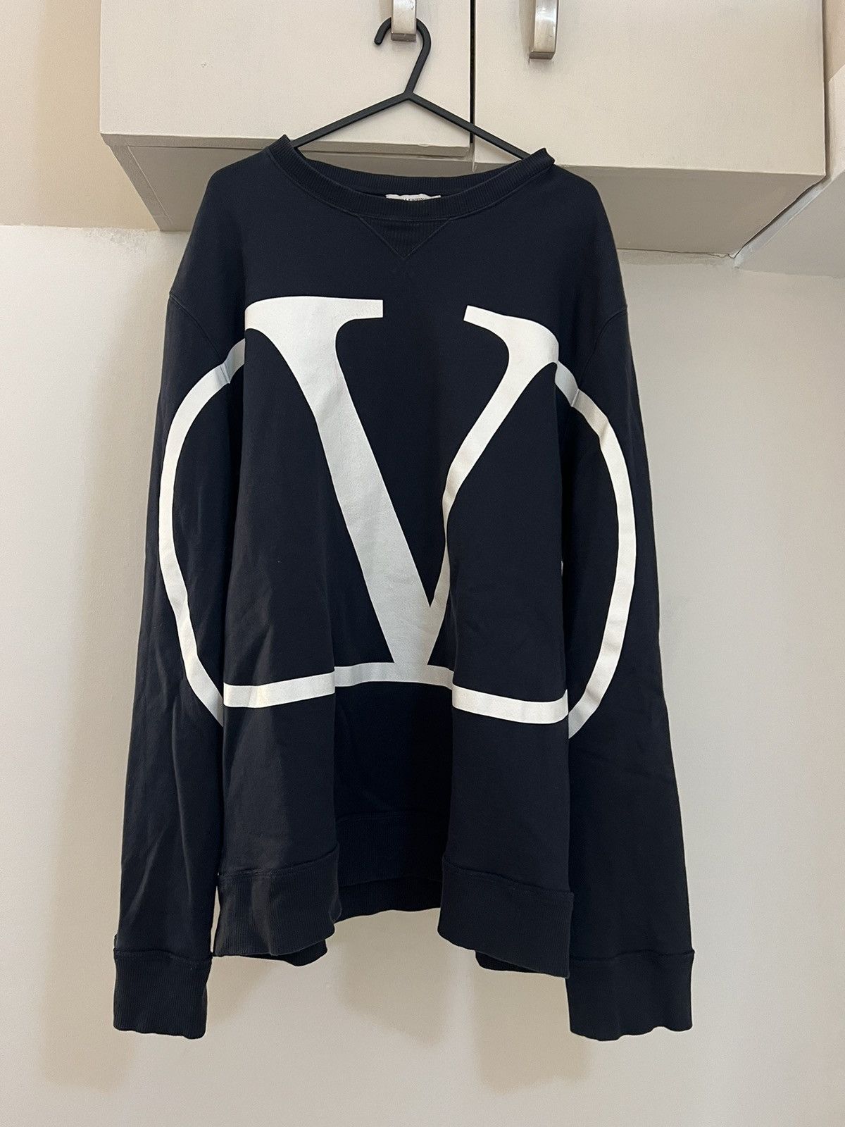 Valentino Valentino men’s jumper XL navy Size US XL / EU 56 / 4 - 1 Thumbnail