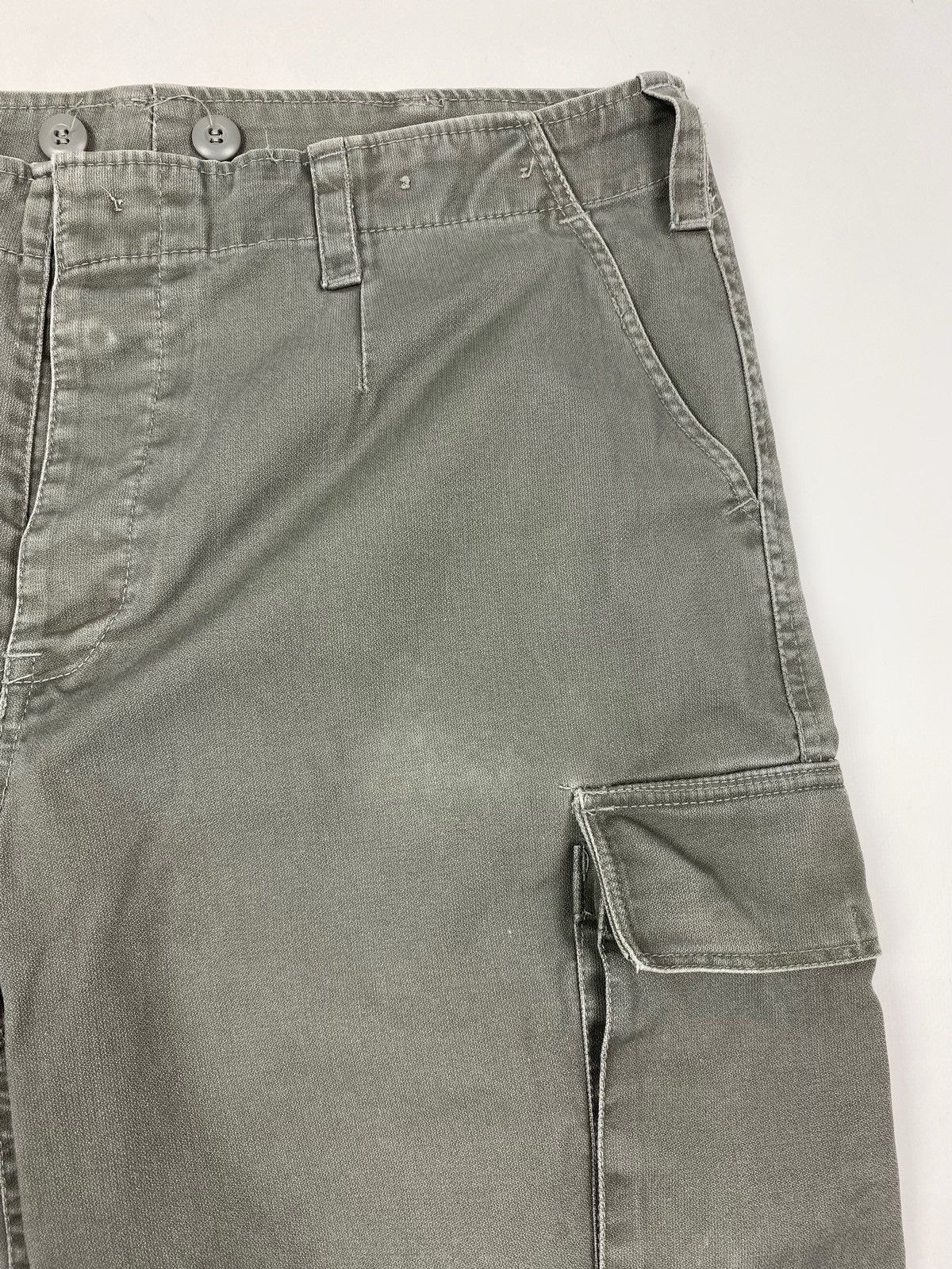 Vintage 1990’s Vintage German Army Khaki Gray Heavy Cargo Shorts Size US 36 / EU 52 - 3 Thumbnail