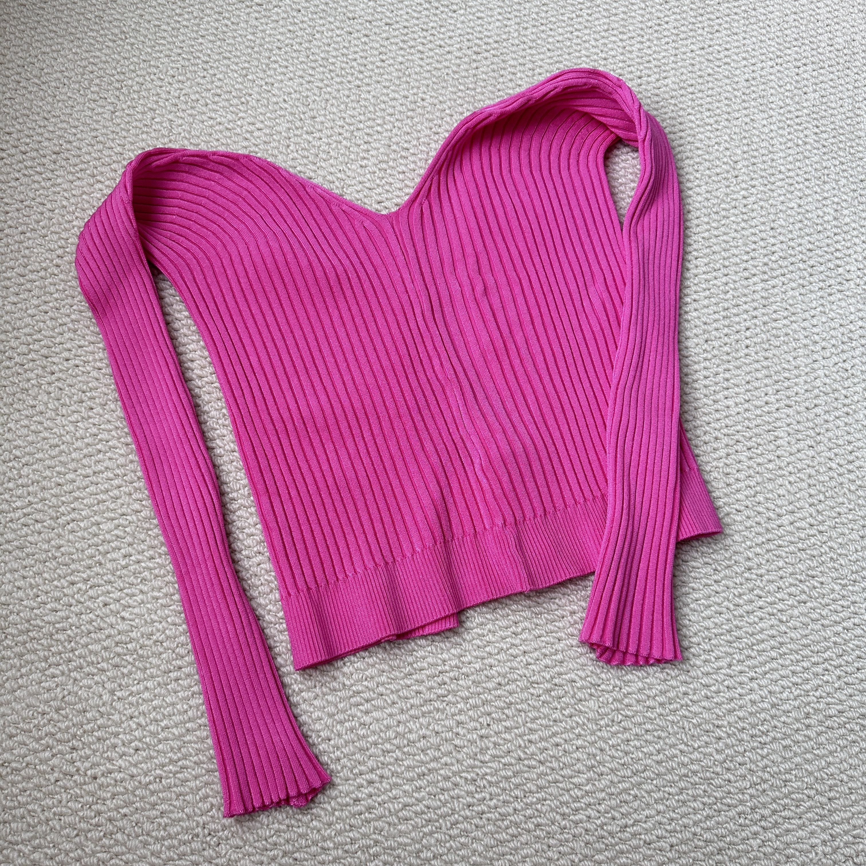 Jacquemus Jacquemus Logo Plaque Long-Sleeved Cardigan Size XS / US 0-2 / IT 36-38 - 3 Thumbnail