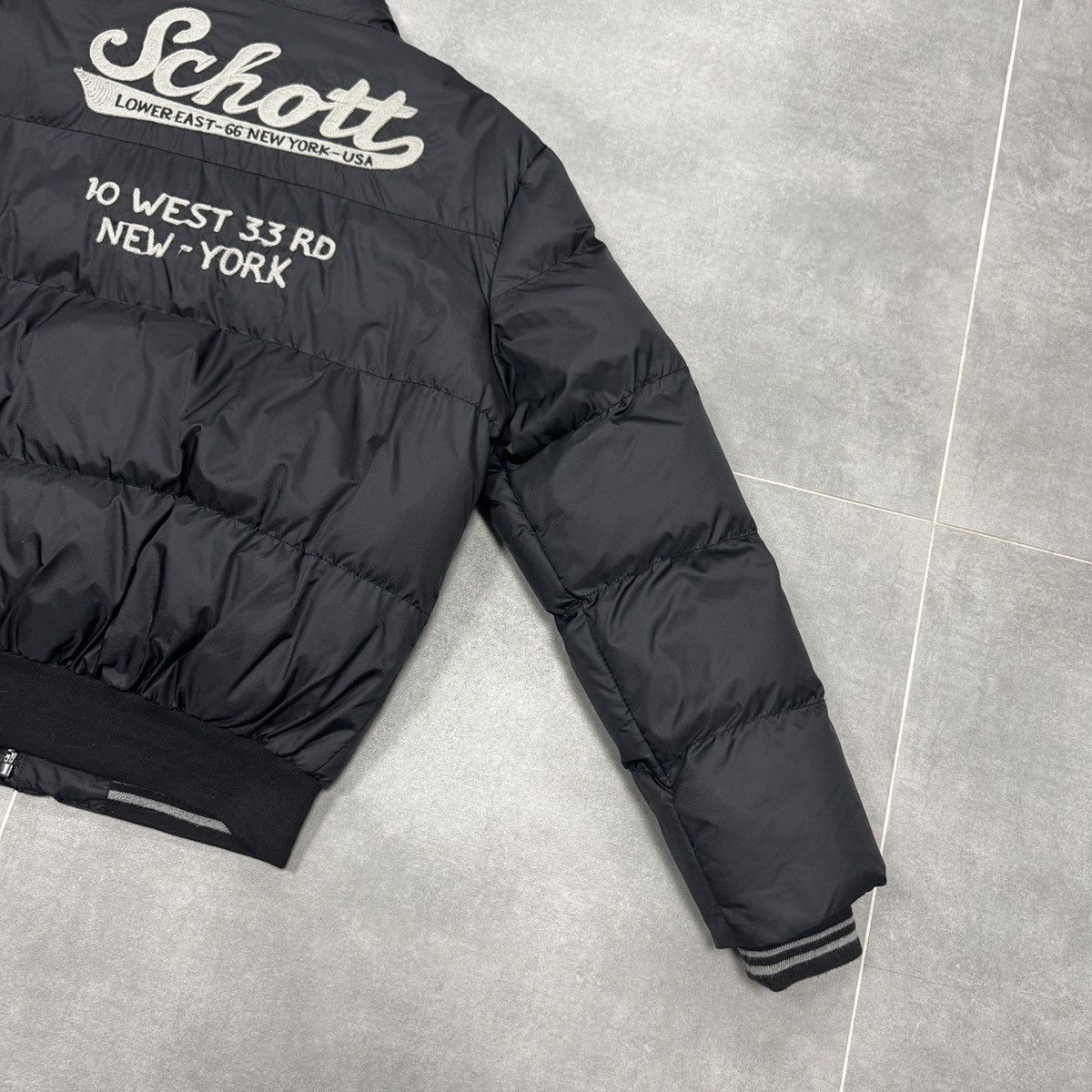 Schott Vintage Schott Nylon Embroidered Logo Bomber Jacket Women Size L / US 10 / IT 46 - 23 Thumbnail