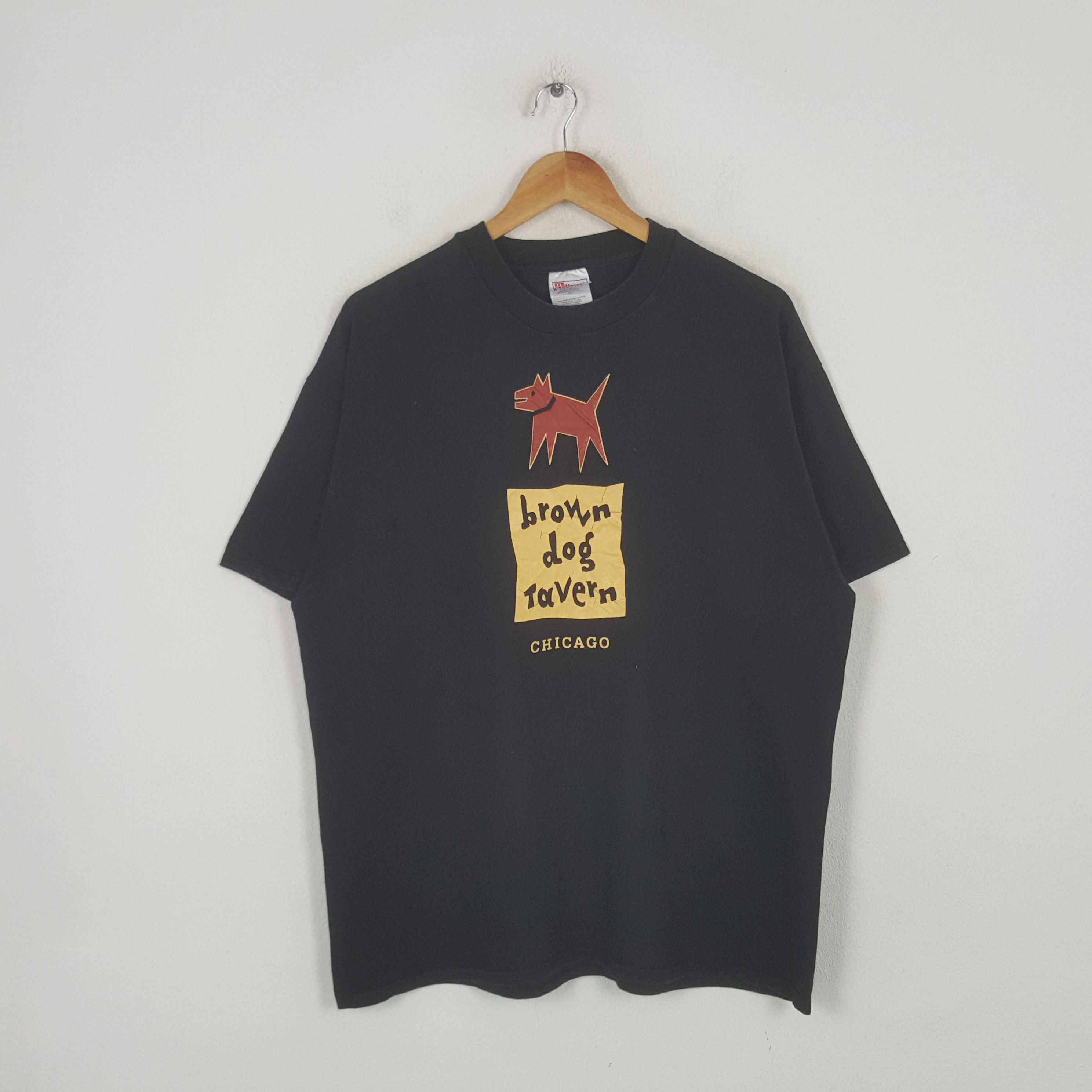 Vintage Vintage Chicago Brown Dog Tavern Art Tshirt RR25 Size US XL / EU 56 / 4 - 1 Thumbnail