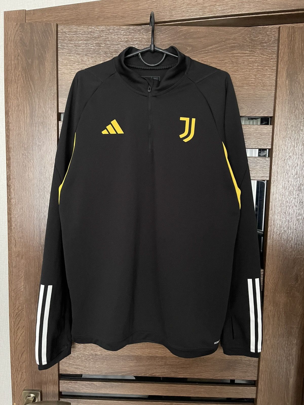 Adidas 2023/2024 Adidas Juventus Soccer Jersey Pullover Sweatshirt Size US L / EU 52-54 / 3 - 2 Thumbnail