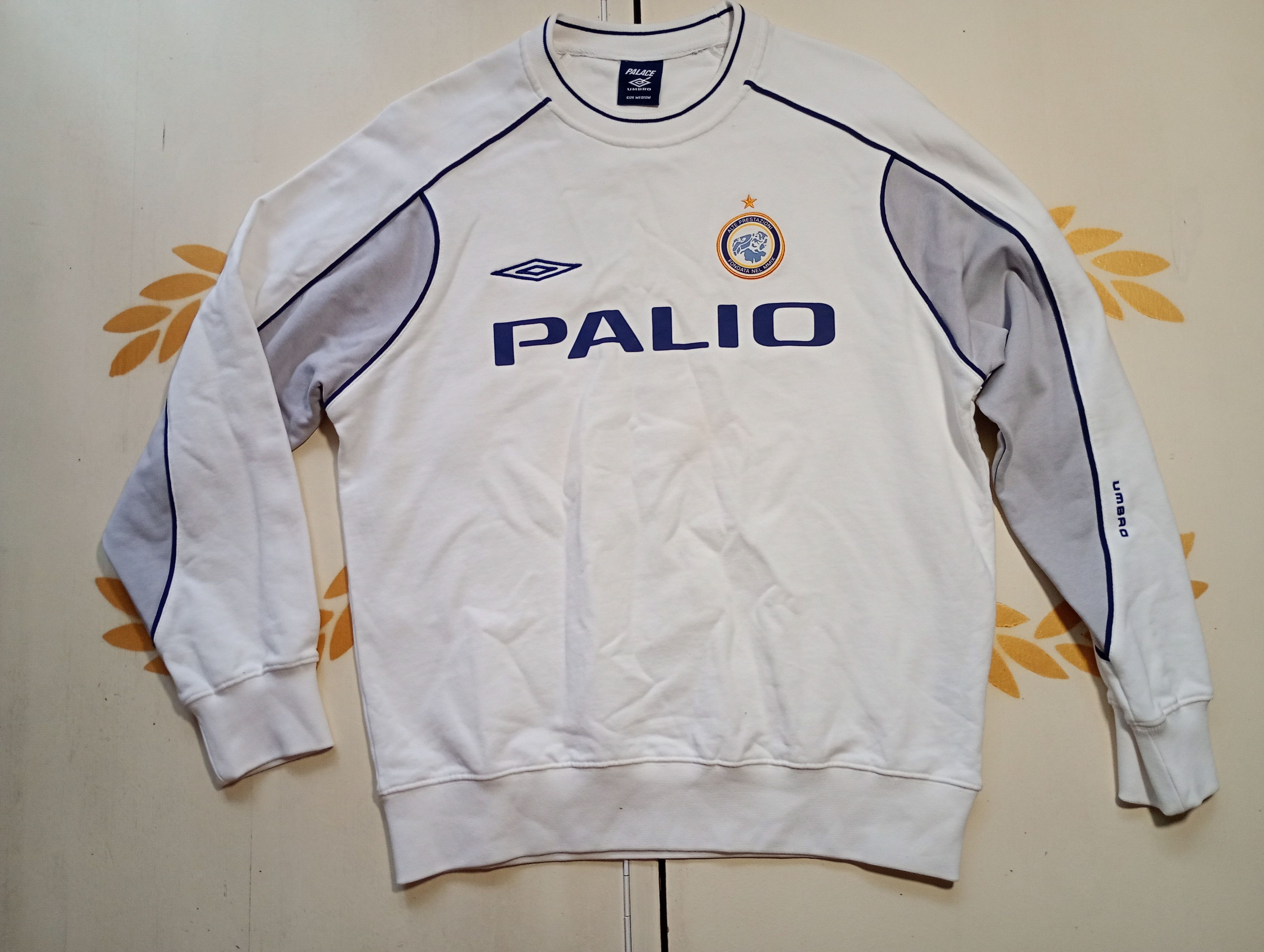 Palace × Umbro Palace Umbro Warm Up Crew 