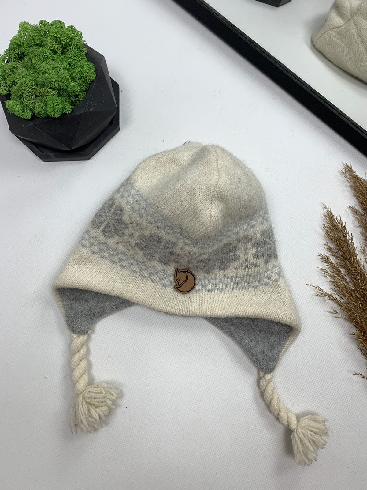 Fjallraven Vintage Fjallraven Braid Wool/Fleece Hat Size ONE SIZE - 1 Thumbnail