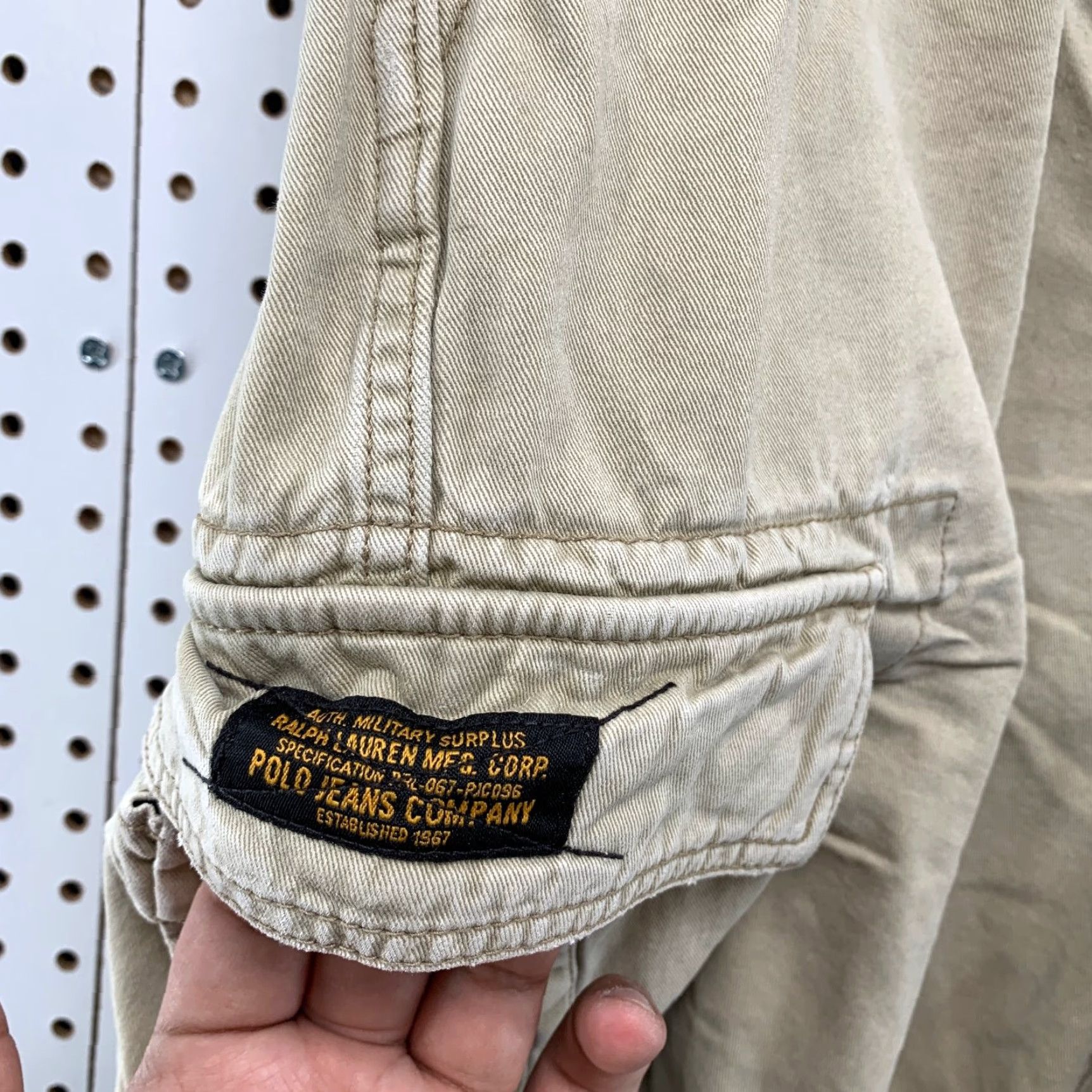 Polo Ralph Lauren VINTAGE Polo Ralph Lauren Military Cargo Shorts Mens 40 44x12 Khaki Utility Baggy Size US L / EU 52-54 / 3 - 4 Thumbnail