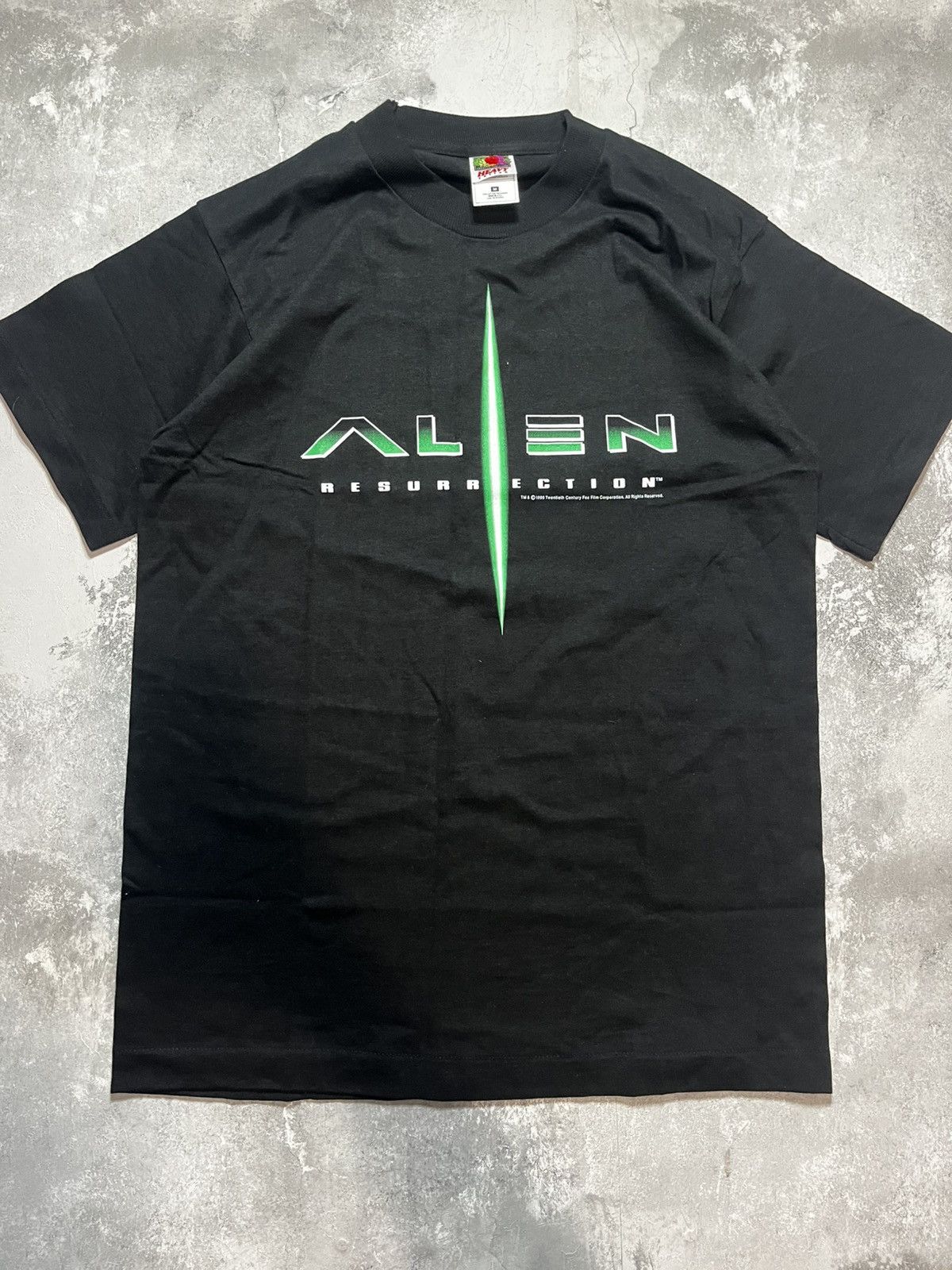 Vintage Alien resurrection 1998 movie promo tshirt fruit of the loom Size US M / EU 48-50 / 2 - 2 Thumbnail