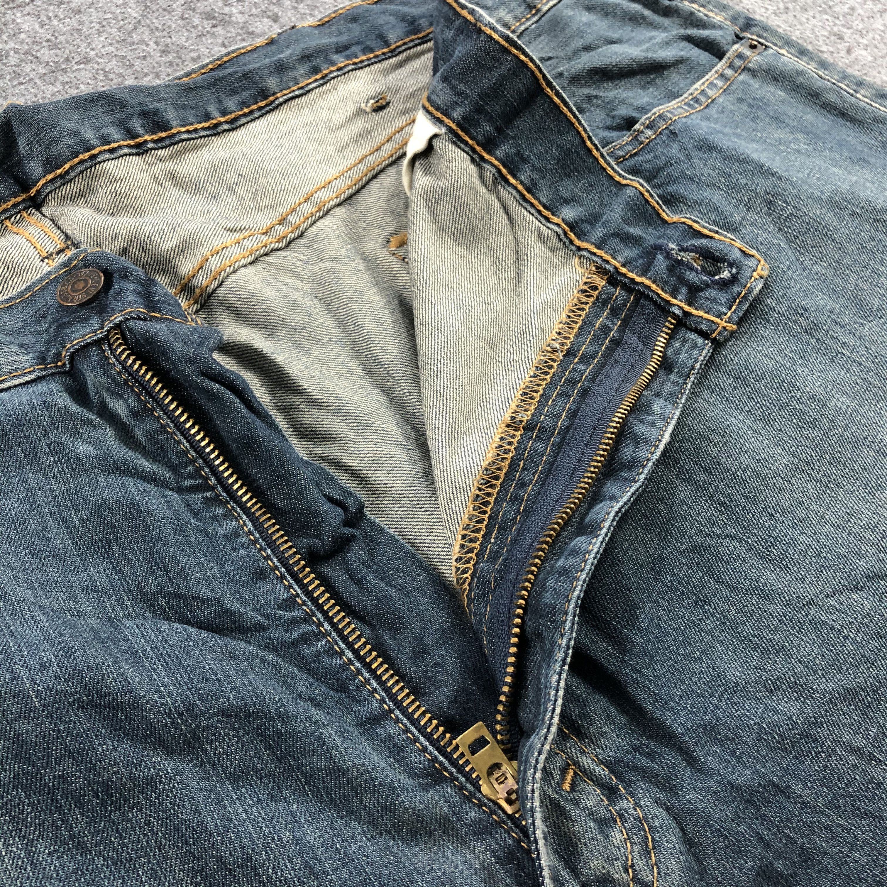 Levi's Vintage Levis 559 Earth Tone Jeans-J2079 Size US 44 / EU 60 - 9 Thumbnail