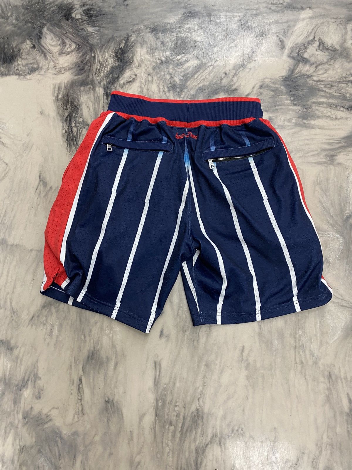 Just Don Just Don Houston rockets shorts navy red small authentic Size US 30 / EU 46 - 4 Thumbnail