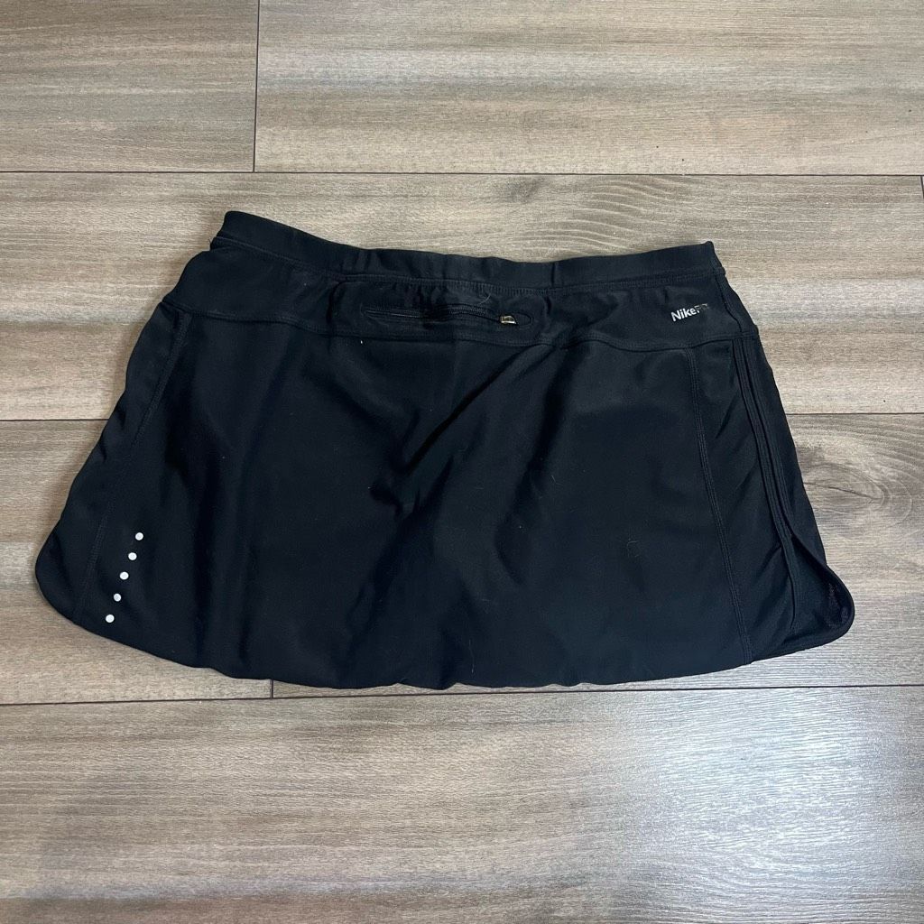 Nike Nike Black Athletic Workout Skort Women Large Bin O-22 Size 30" / US 8 / IT 44 - 4 Thumbnail