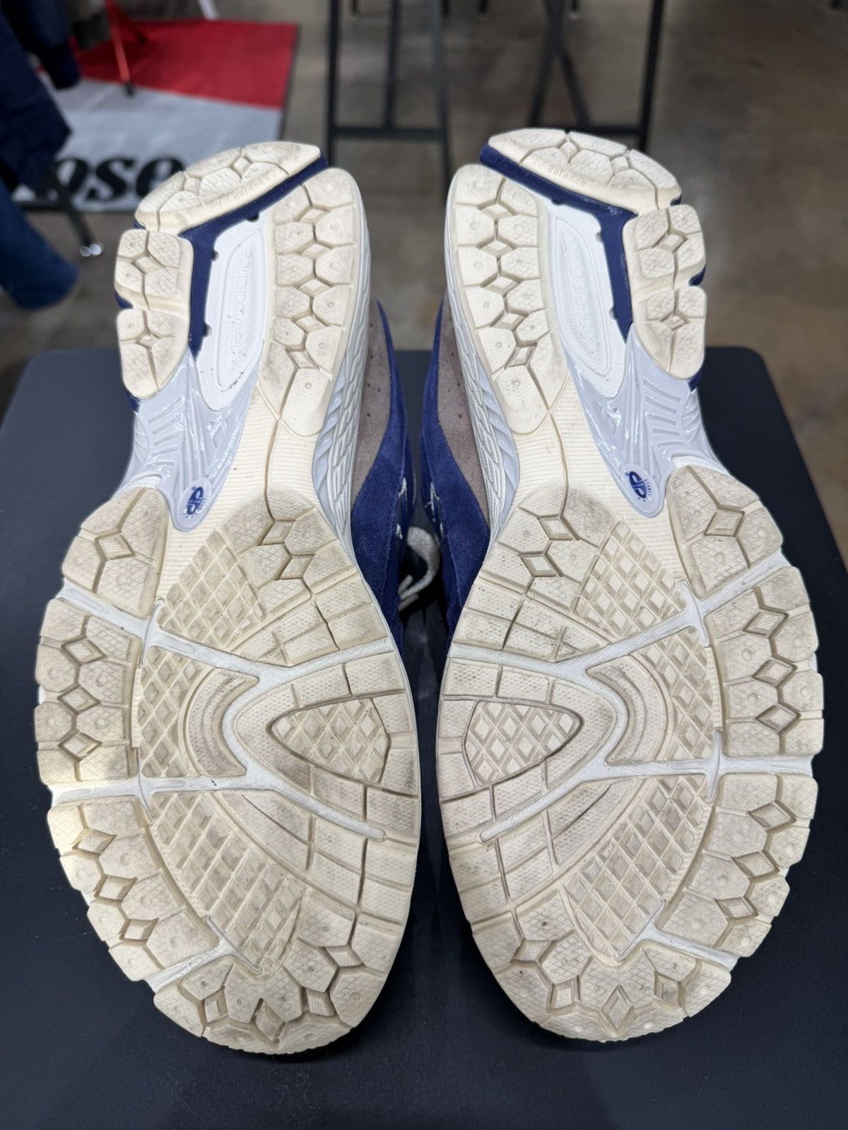 New Balance New Balance 2002R Light Cream Purple Size 10.5 (2022) Size US 10.5 / EU 43-44 - 9 Thumbnail