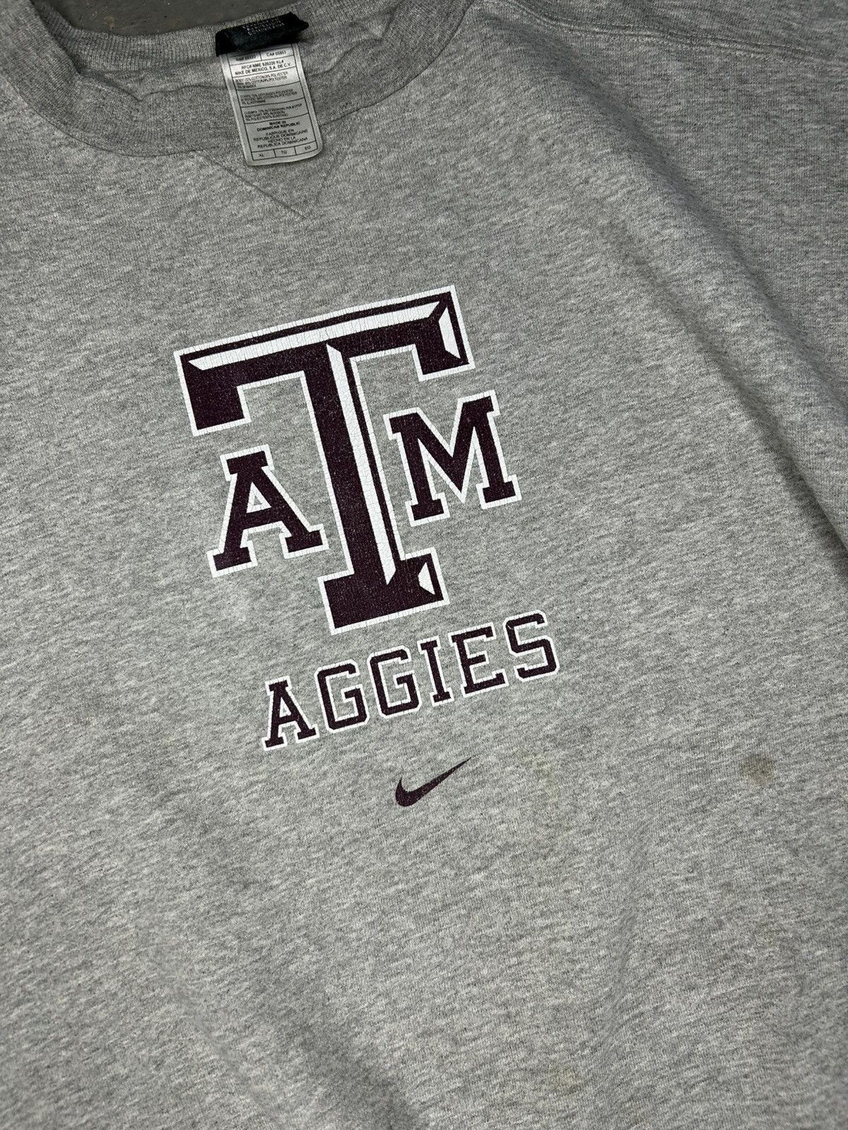 Nike Vintage Y2K Nike Texas A&M Center Swoosh Crewneck Size XL Size US XL / EU 56 / 4 - 2 Thumbnail