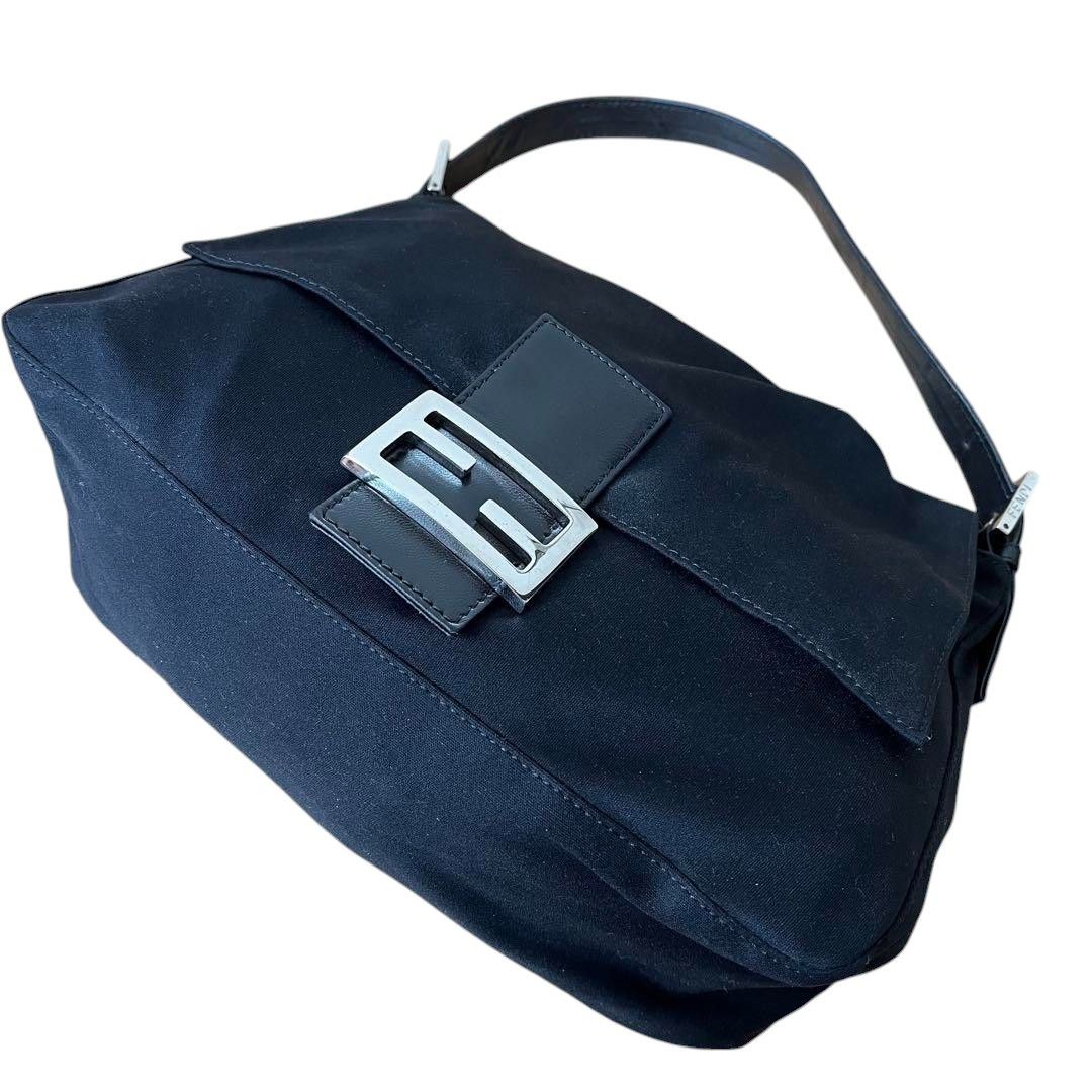 Fendi Fendi - Mamma Bucket Handbag One Shoulder Black Size ONE SIZE - 2 Thumbnail