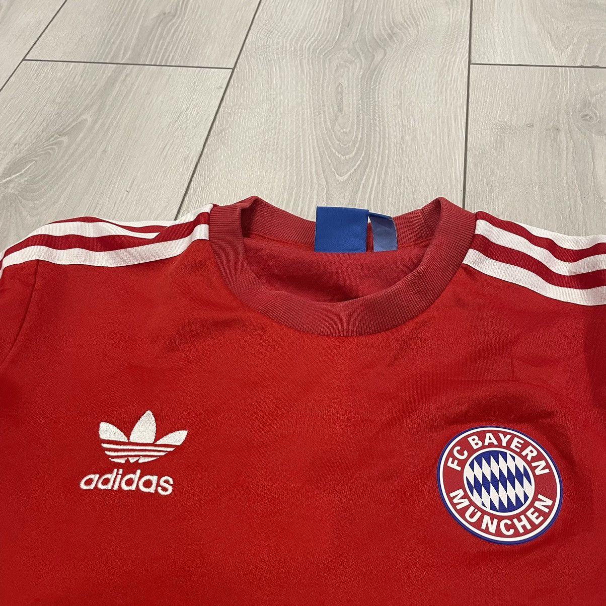 Adidas Adidas Bayern Munchen longsleeve jersey tee shirt goalkeeper Size US S / EU 44-46 / 1 - 4 Thumbnail