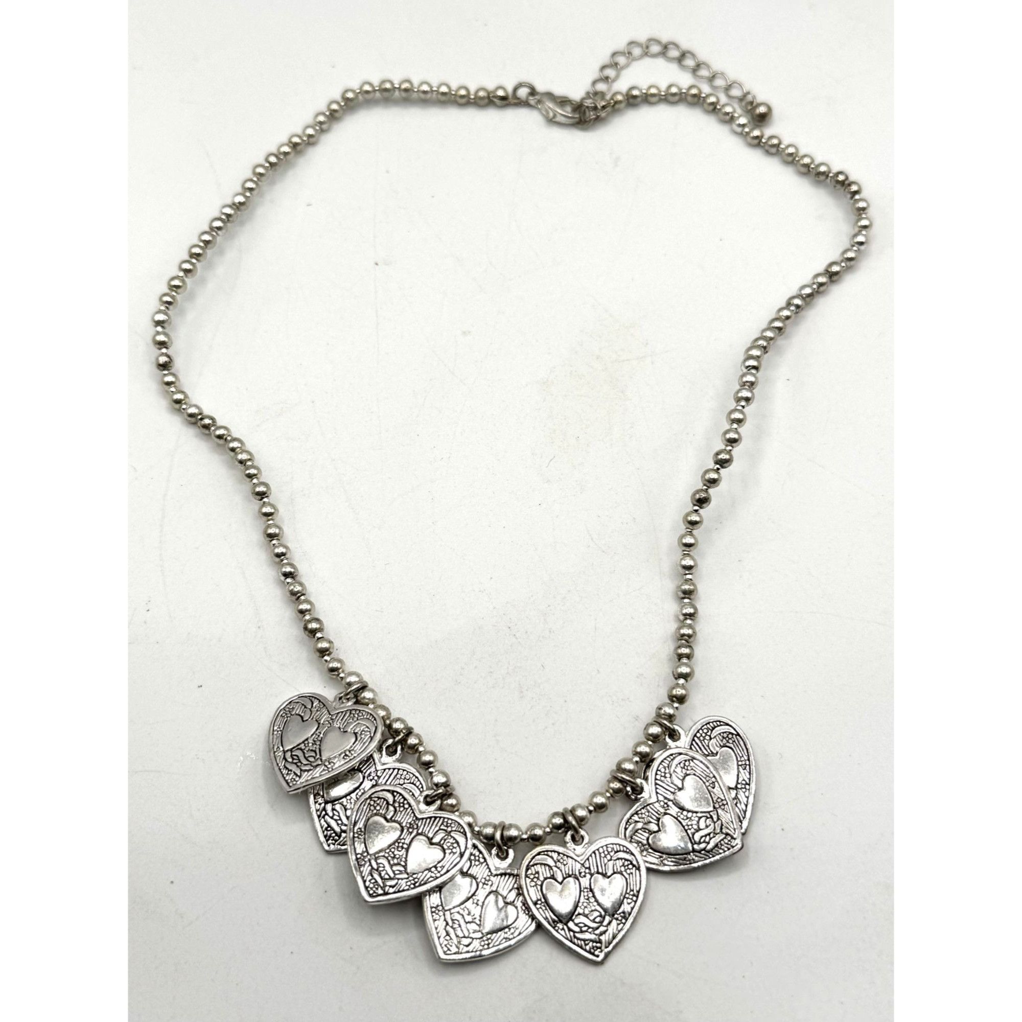 Vintage Beaded heart silver tone charm necklace Size ONE SIZE - 1 Thumbnail