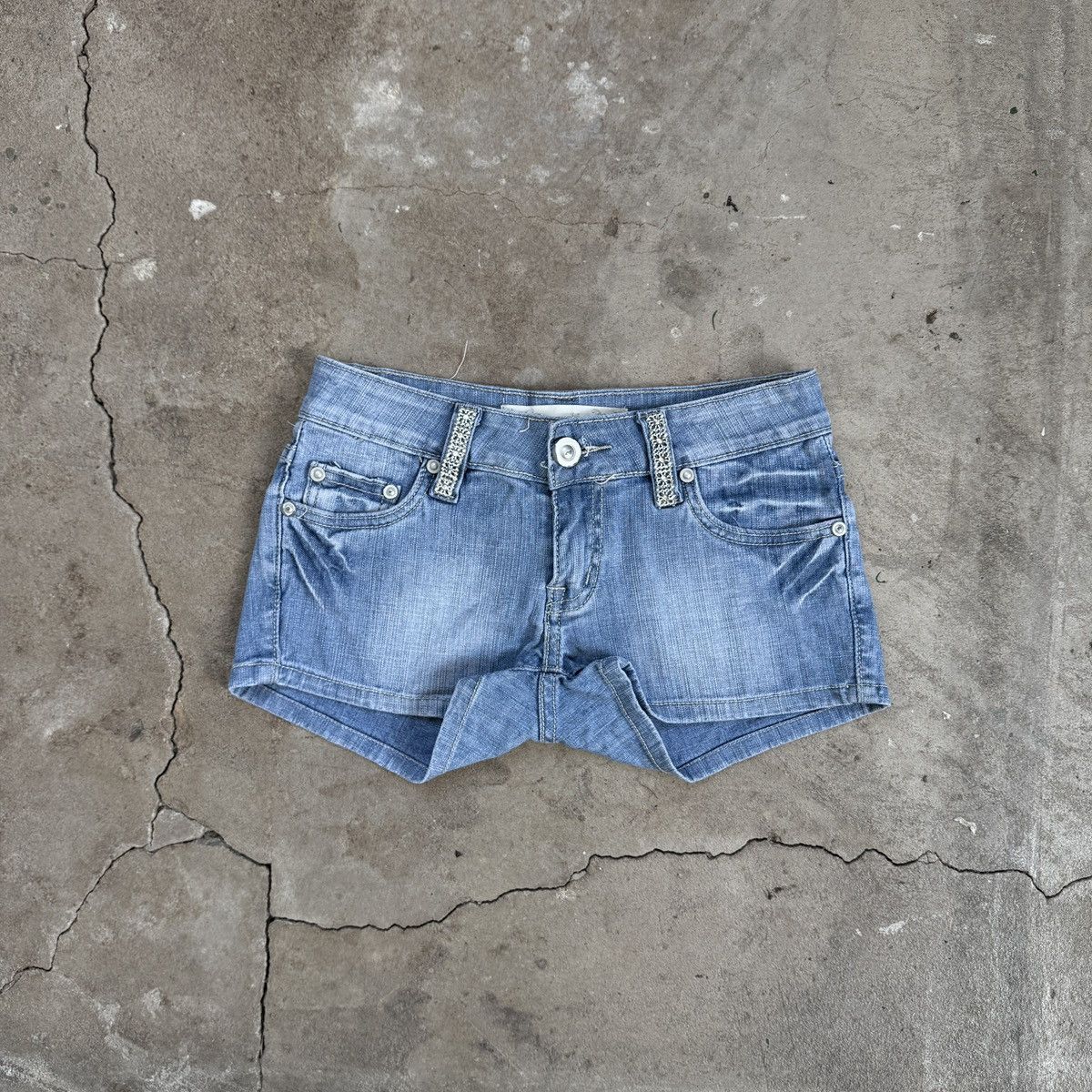 Vintage Vintage Y2K Goodies Denim Sexy Mini Shorts Size 25" / US 0 / IT 36 - 1 Thumbnail
