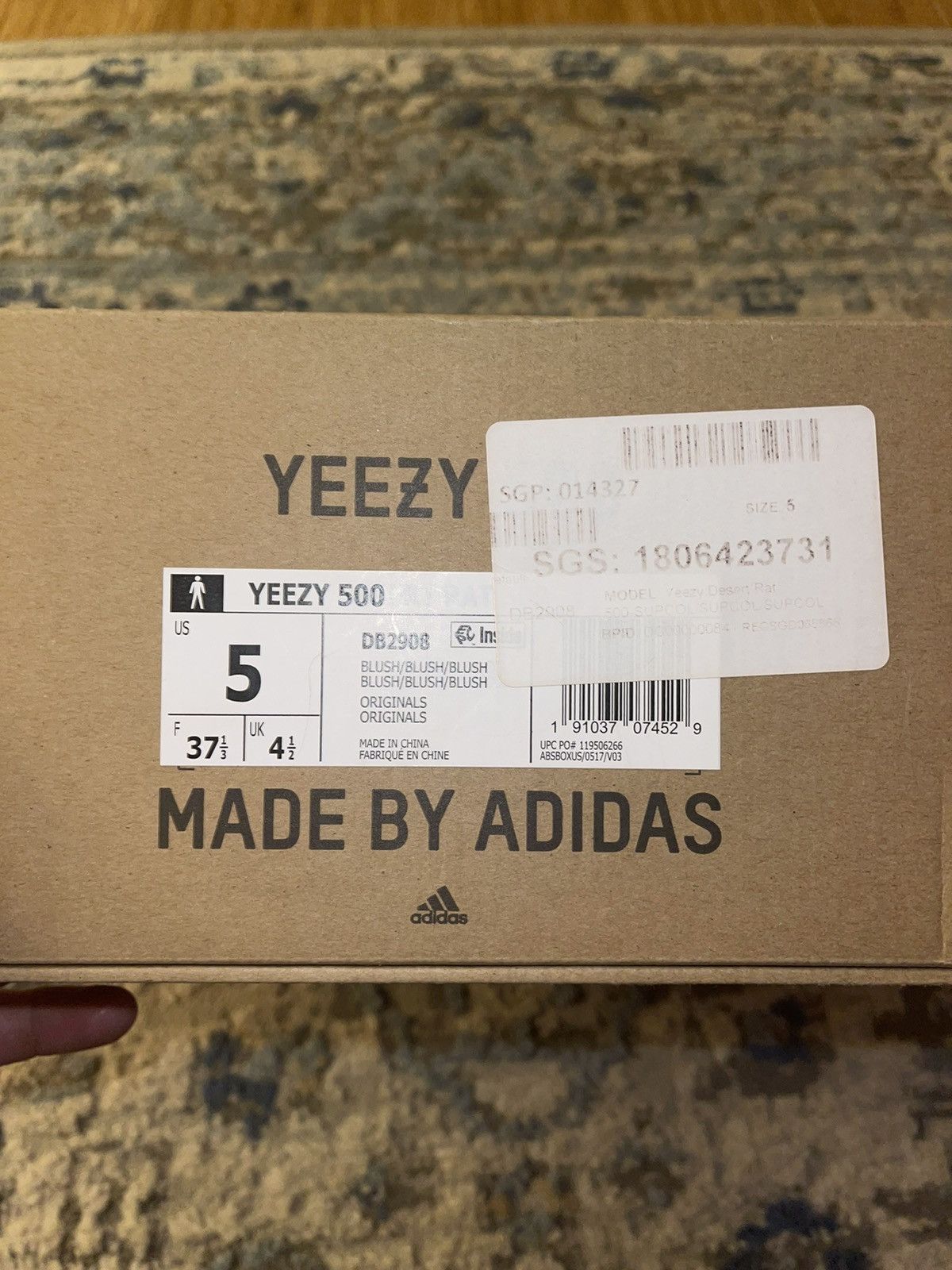 Yeezy YEEZY 500 BLUSH OG BOX Size US 5 / EU 37 - 2 Thumbnail