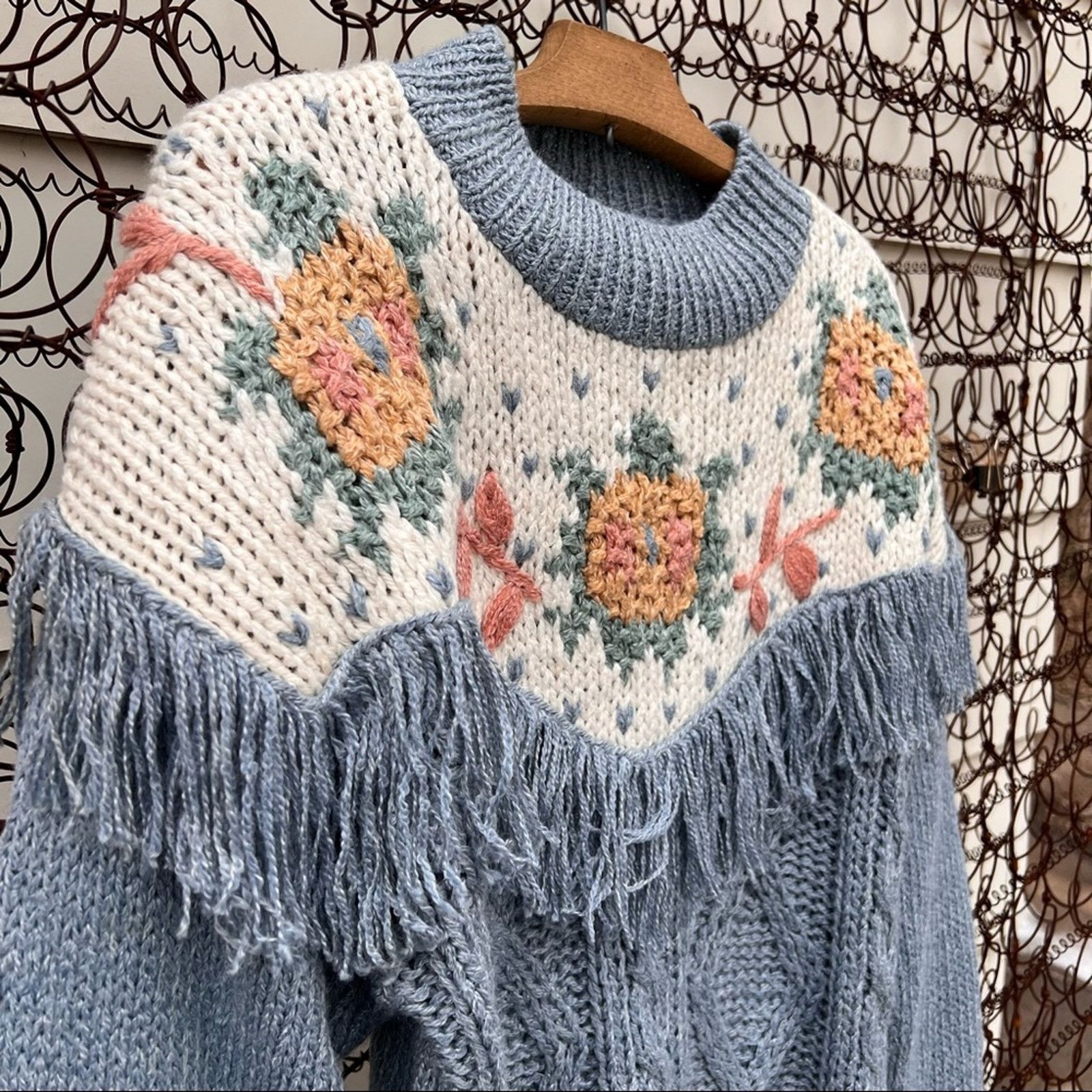 VTG 90s Ivy Club Classics pastel knit fringe floral sweater