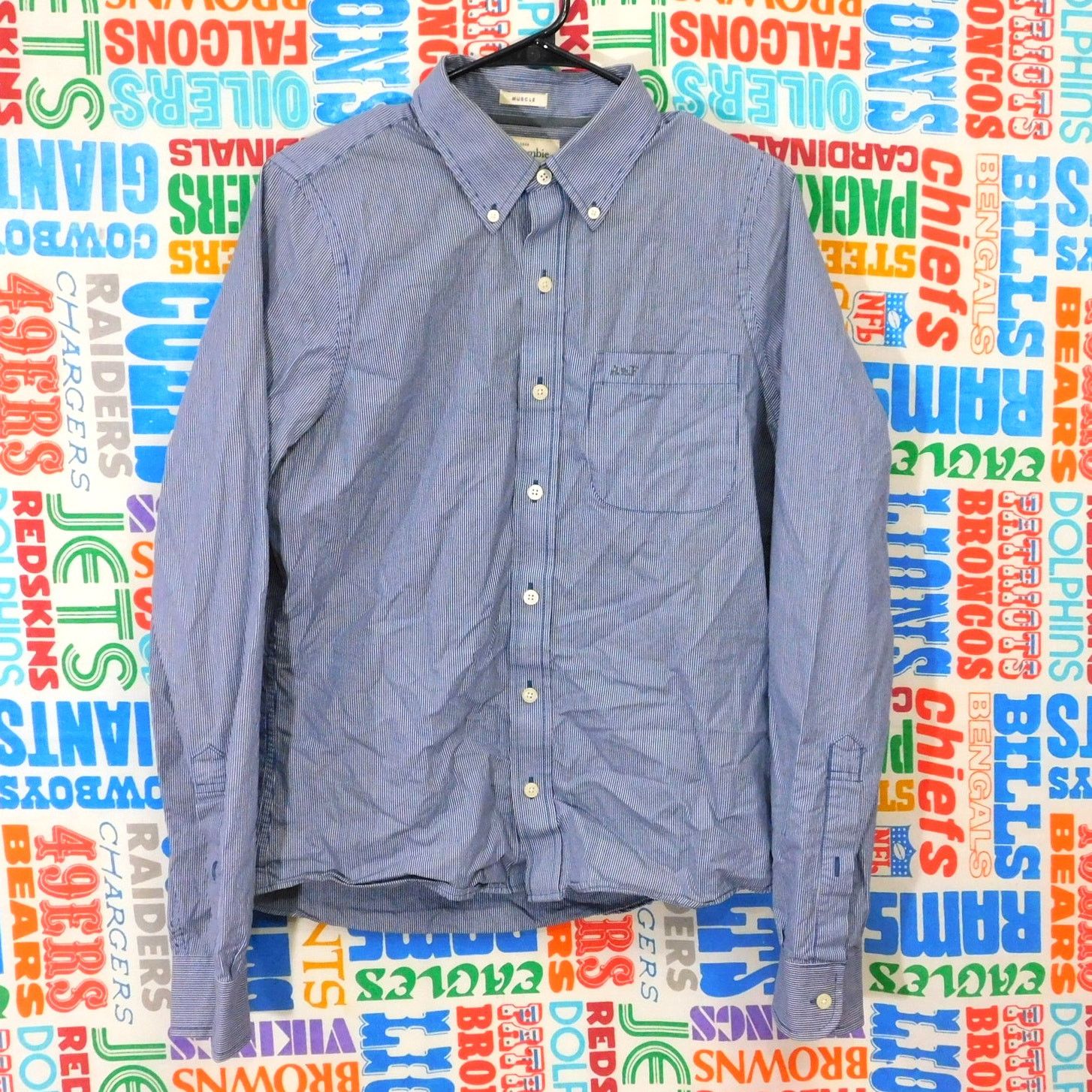 Abercrombie & Fitch Abercrombie & Fitch Button Down Shirt Size M Blue White Y2K Size US M / EU 48-50 / 2 - 1 Thumbnail