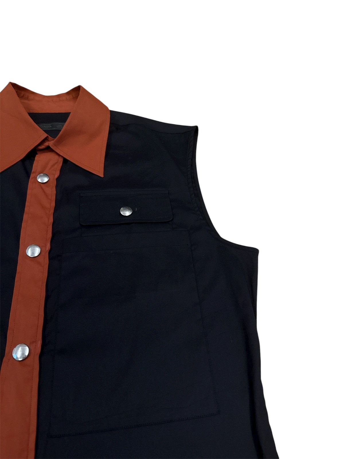 Prada Prada Sleeveless Button Down Shirt Vest Size US M / EU 48-50 / 2 - 3 Thumbnail