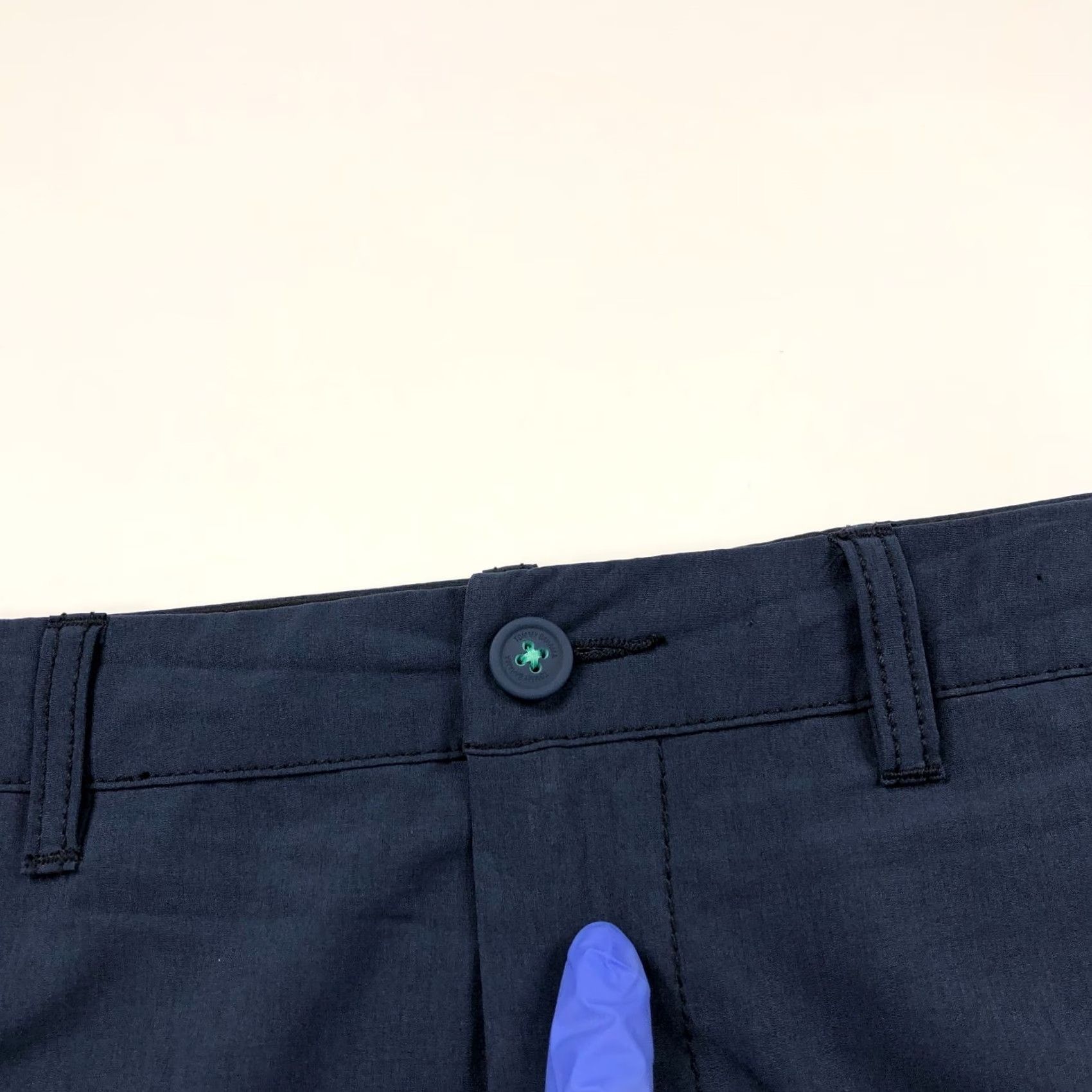 Tommy Bahama Tommy Bahama Island Active 38 9" Chino Shorts Blue PLS READ Mens Regular Waist 40in Inseam 9in Flat Front Pocket Stretch Size US 38 / EU 54 - 5 Thumbnail