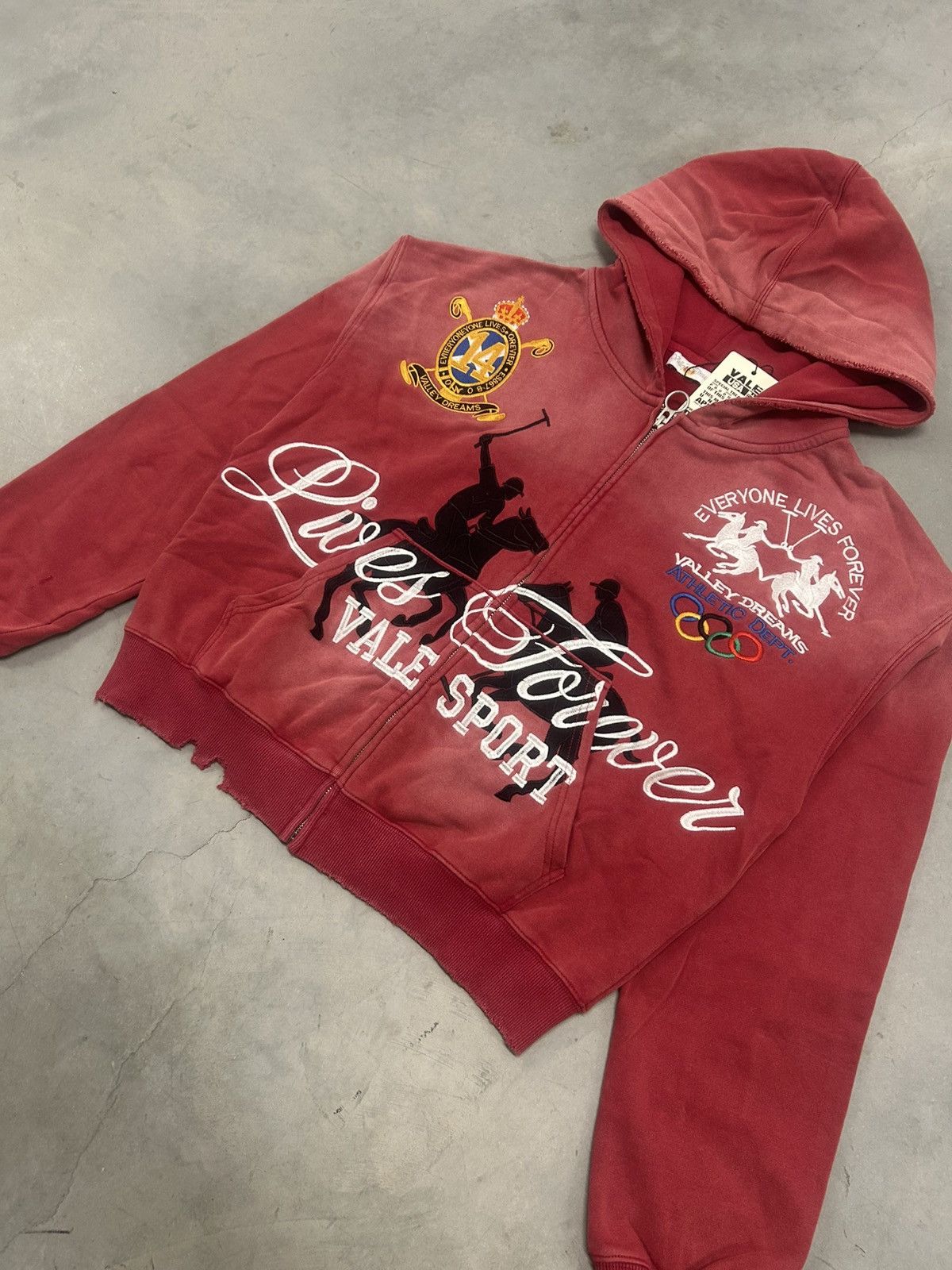 Vale Vale Forever Valley Dreams Red Rockefeller Zip Up Hoodie New Size US M / EU 48-50 / 2 - 2 Thumbnail
