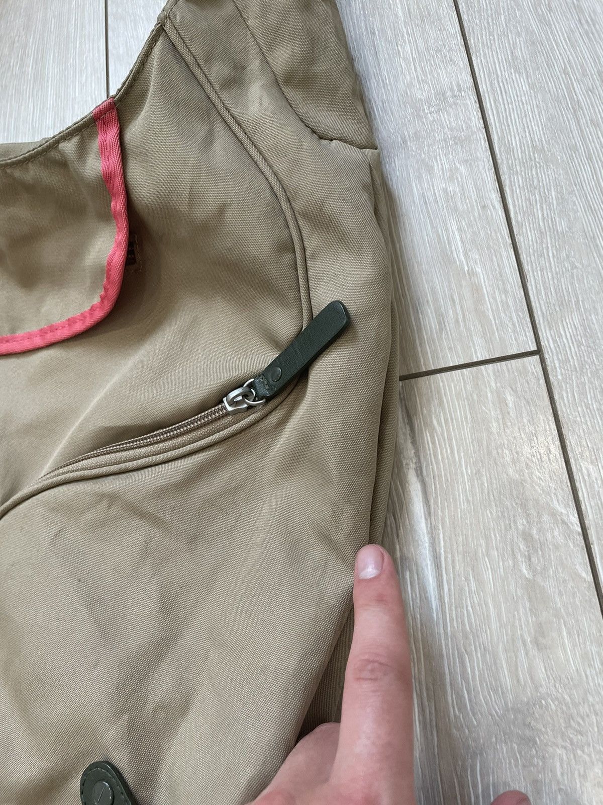 Nike × Vintage Vintage Sholder bag NIKE "GIRL" Womens Duffel Khaki Size ONE SIZE - 12 Thumbnail