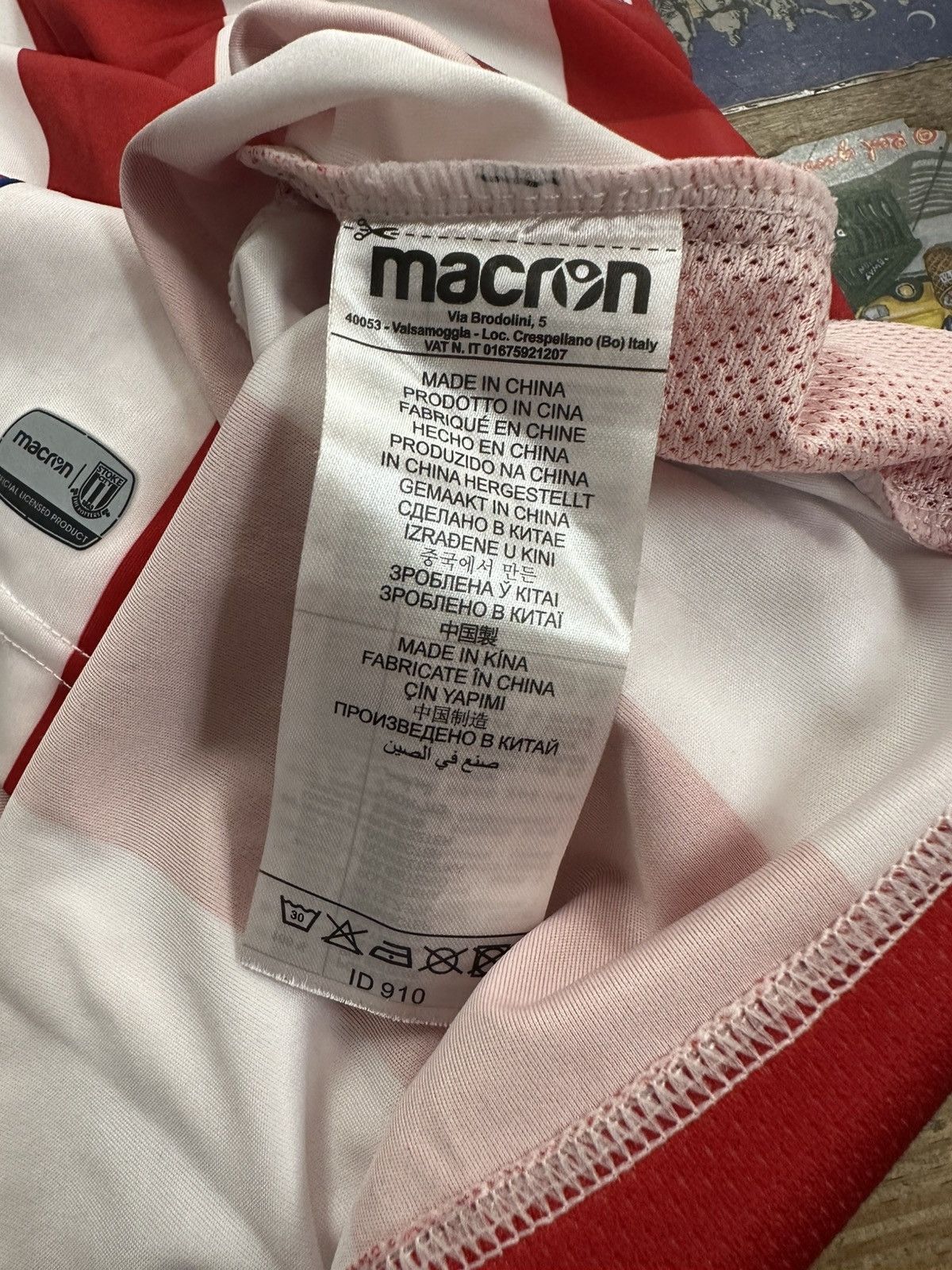 Macron Stoke City Macron Jersey XL Size US XL / EU 56 / 4 - 8 Thumbnail