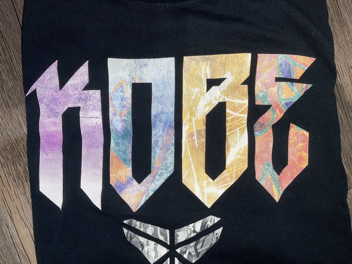 Nike Nike What The Kobe 8 Graphic T-shirt Size US XL / EU 56 / 4 - 2 Thumbnail