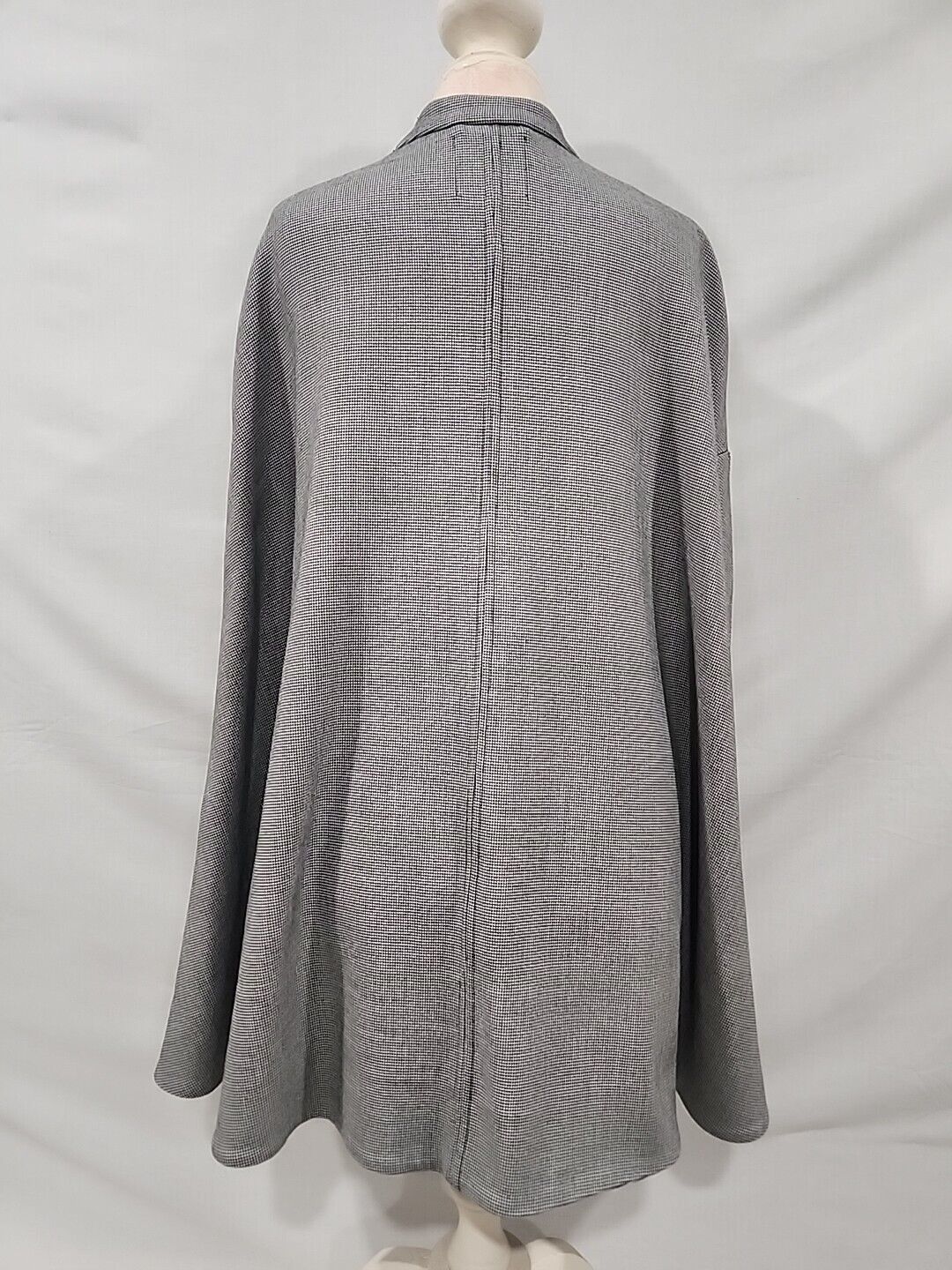 Mango Mango MNG Suit Poncho Cape Size M / US 6-8 / IT 42-44 - 2 Thumbnail
