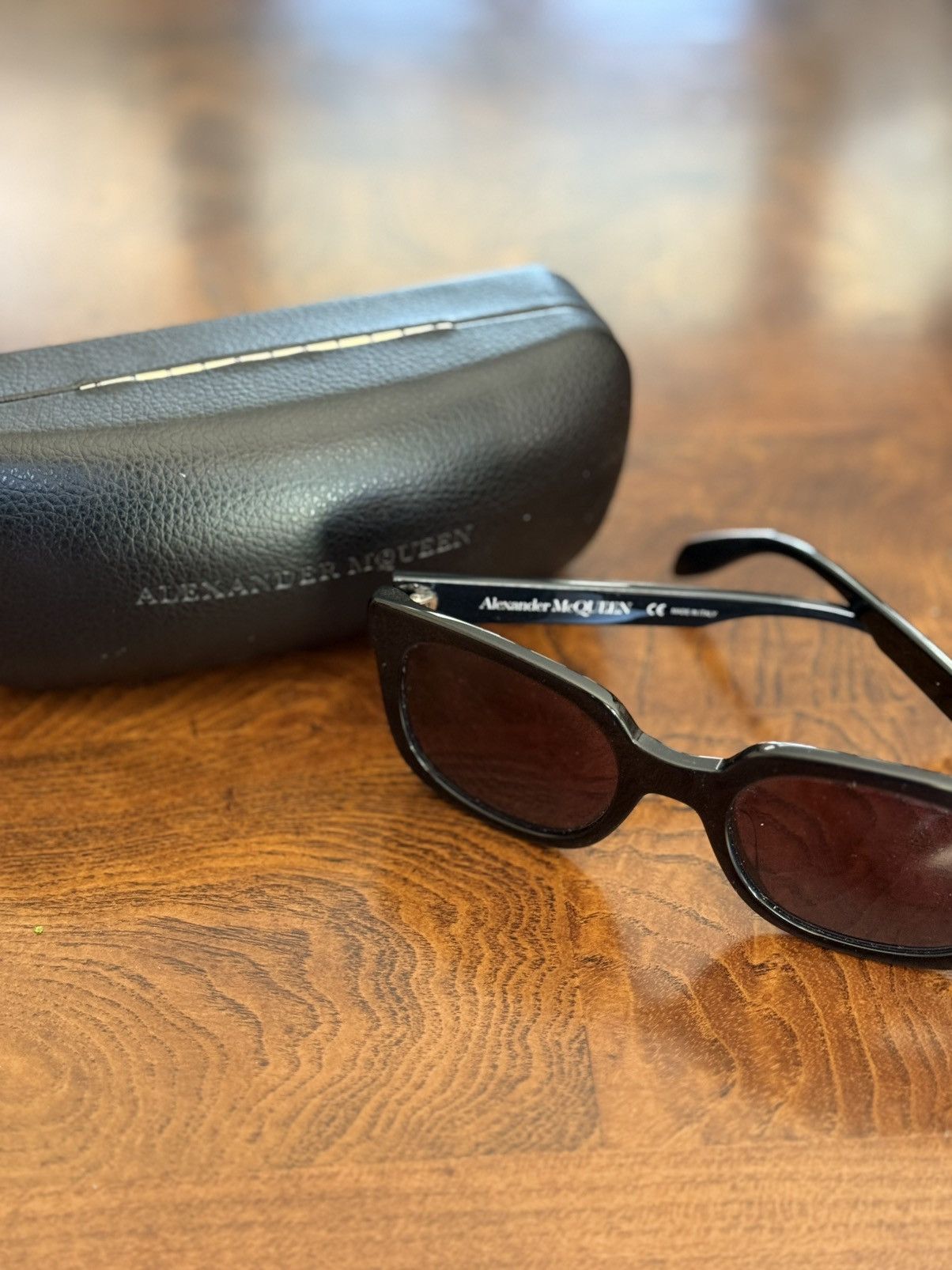Alexander McQueen Black Alexander McQueen Sunglasses Size ONE SIZE - 1 Thumbnail