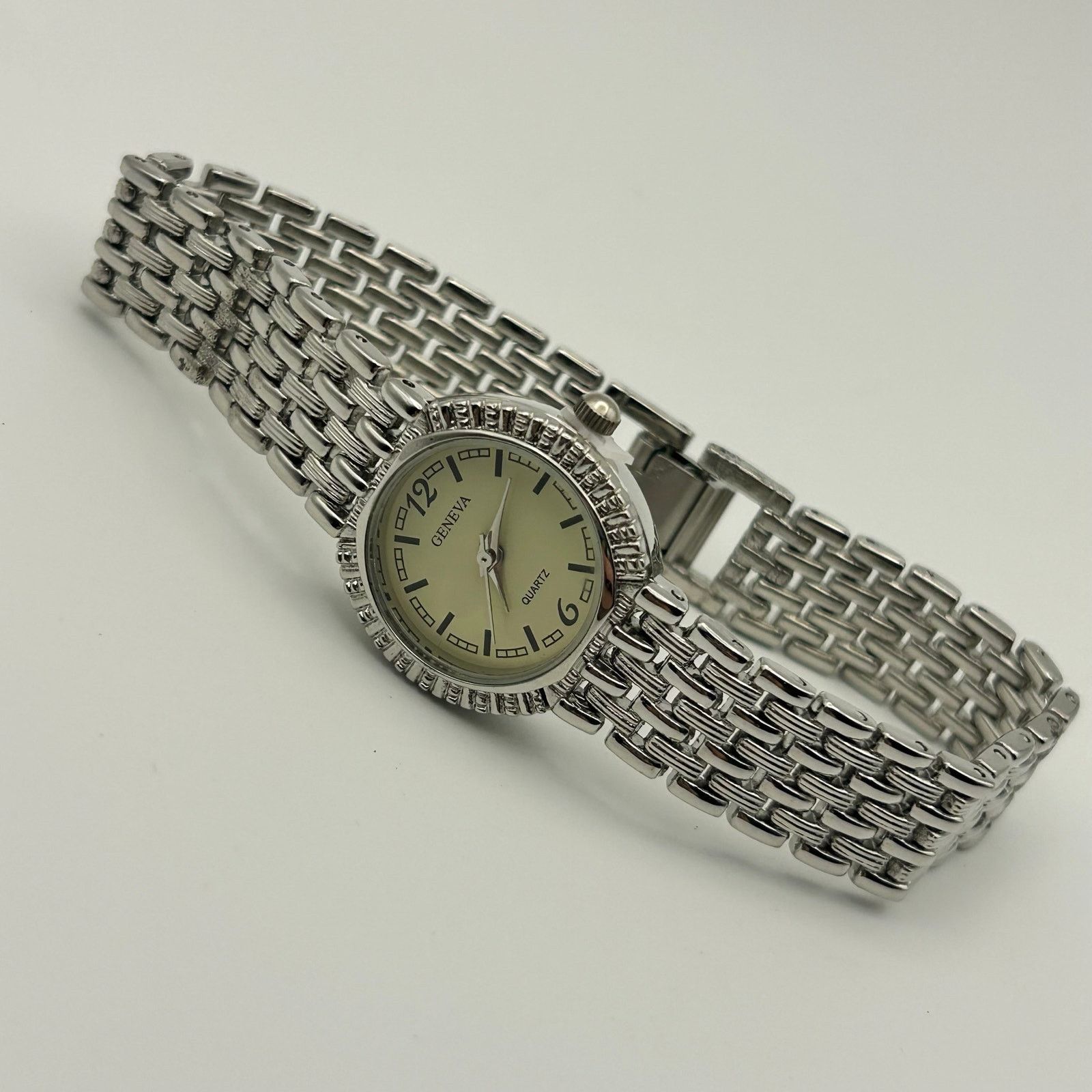Geneva Geneva Women's Watch Silver Tone Two Tone Gold Dial Quartz Size ONE SIZE - 4 Thumbnail