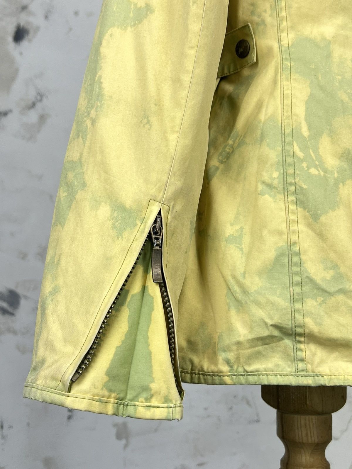 Barbour Vintage Barbour Waxed Custom Jacket Yellow Camo Size 6 S - M Size M / US 6-8 / IT 42-44 - 9 Thumbnail