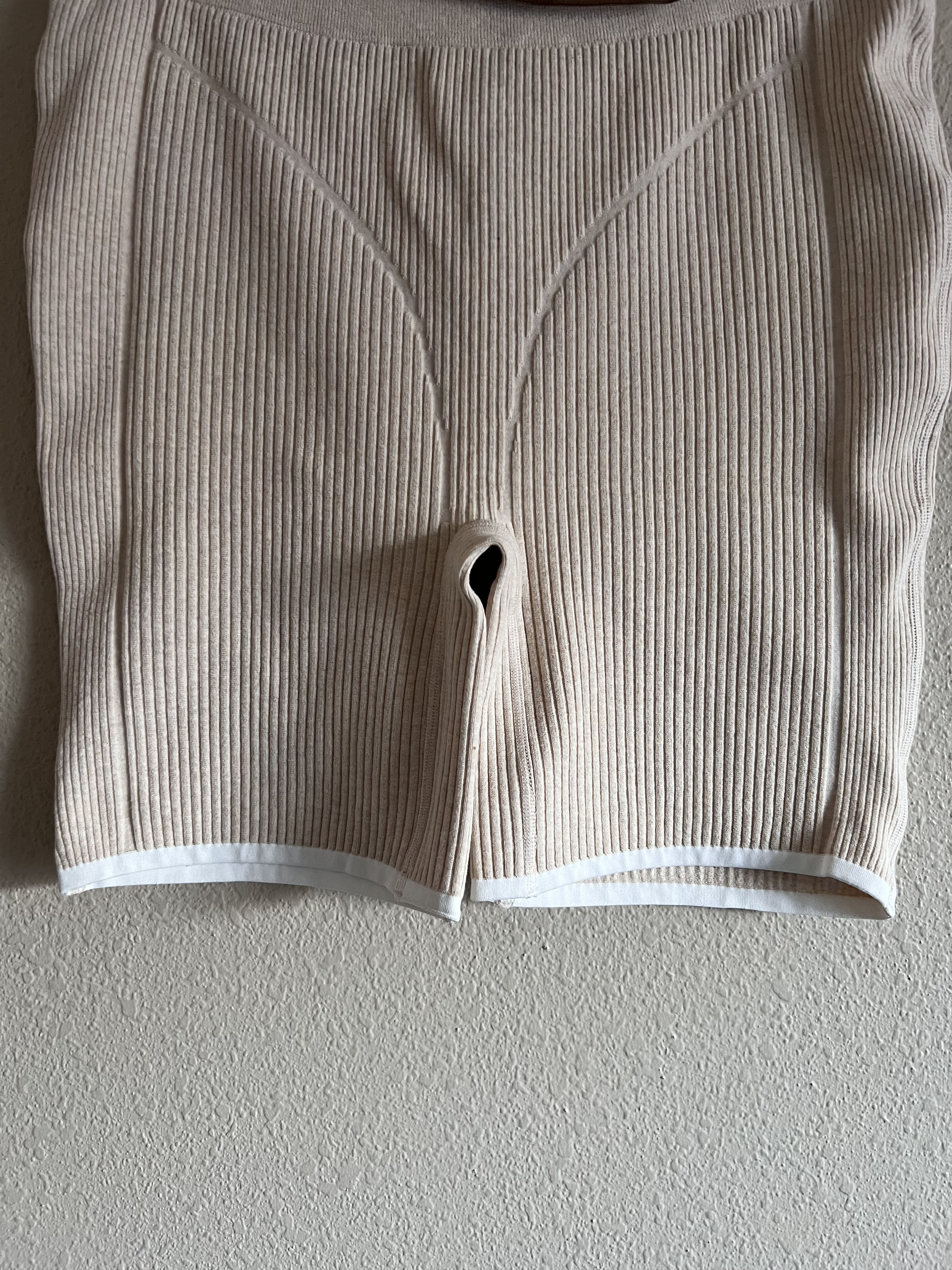 Jacquemus × Nike XL Jacquemus Nike Le Short in Off White Size 32" / US 10 / IT 46 - 4 Thumbnail