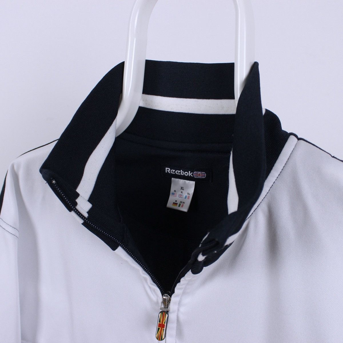 Reebok Vintage Reebok Track Top Jacket Size US L / EU 52-54 / 3 - 4 Thumbnail