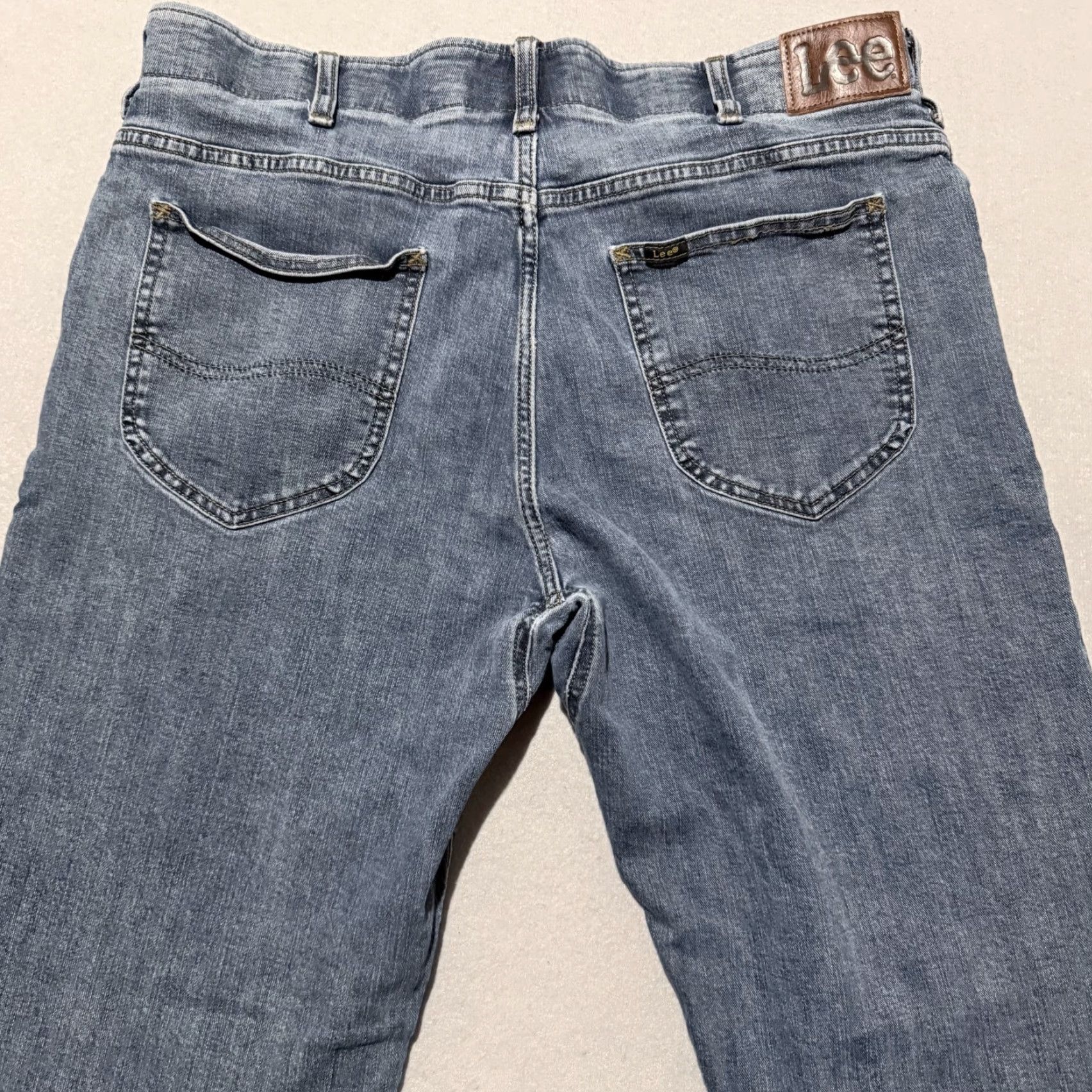 Lee Lee Jeans Men's Blue Denim Stretch Classic Straight 38x32 90s Y2K Vintage? (No) Size US 38 / EU 54 - 4 Thumbnail