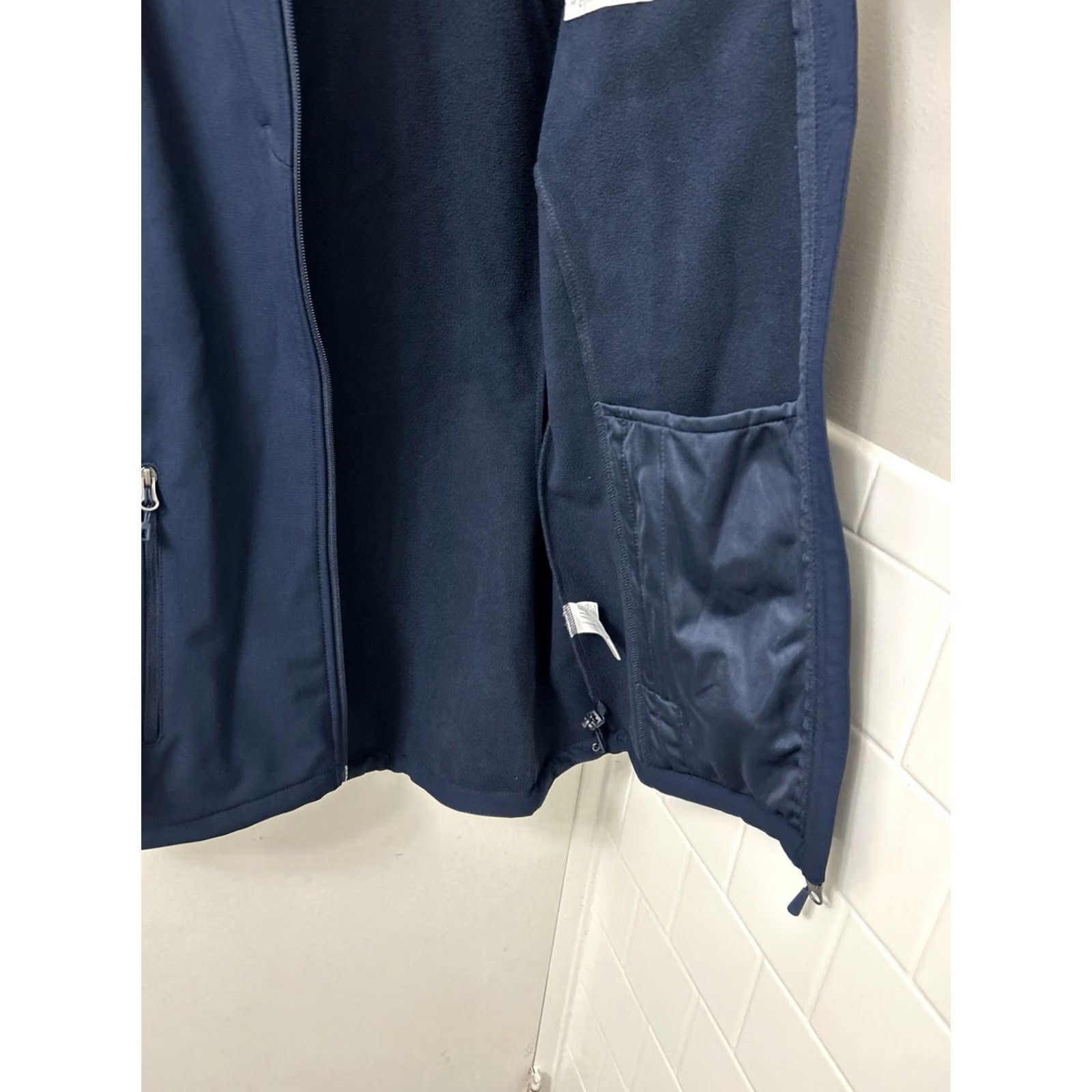 Eddie Bauer Eddie Bauer Jacket Womens Small Blue Softshell Full Zip Wellington Fleece Lined Embroidered Logo Jacket Shirt Coat? Size S / US 4 / IT 40 - 7 Thumbnail