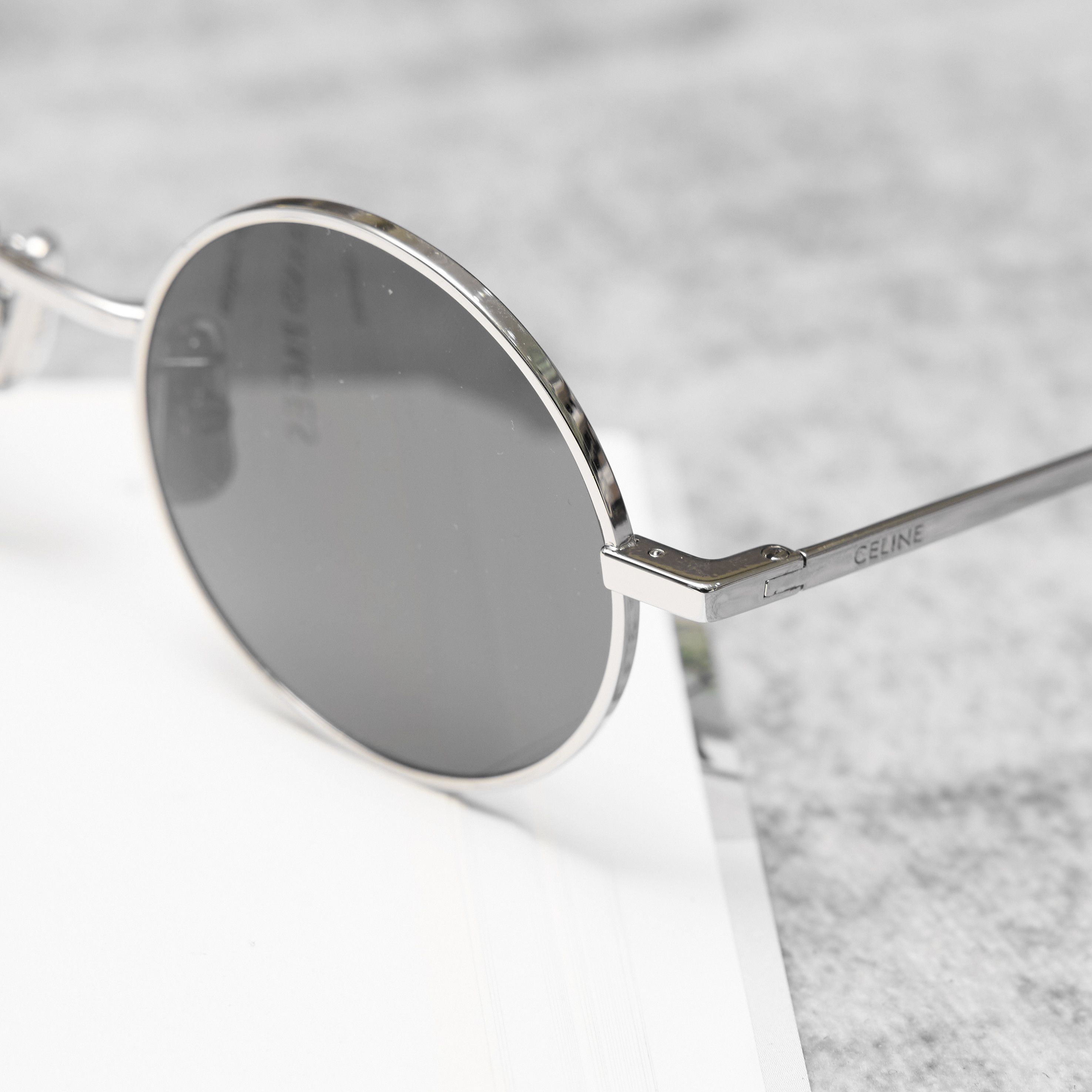 Celine CELINE CL40306U 16A Sunglasses Size ONE SIZE - 2 Thumbnail