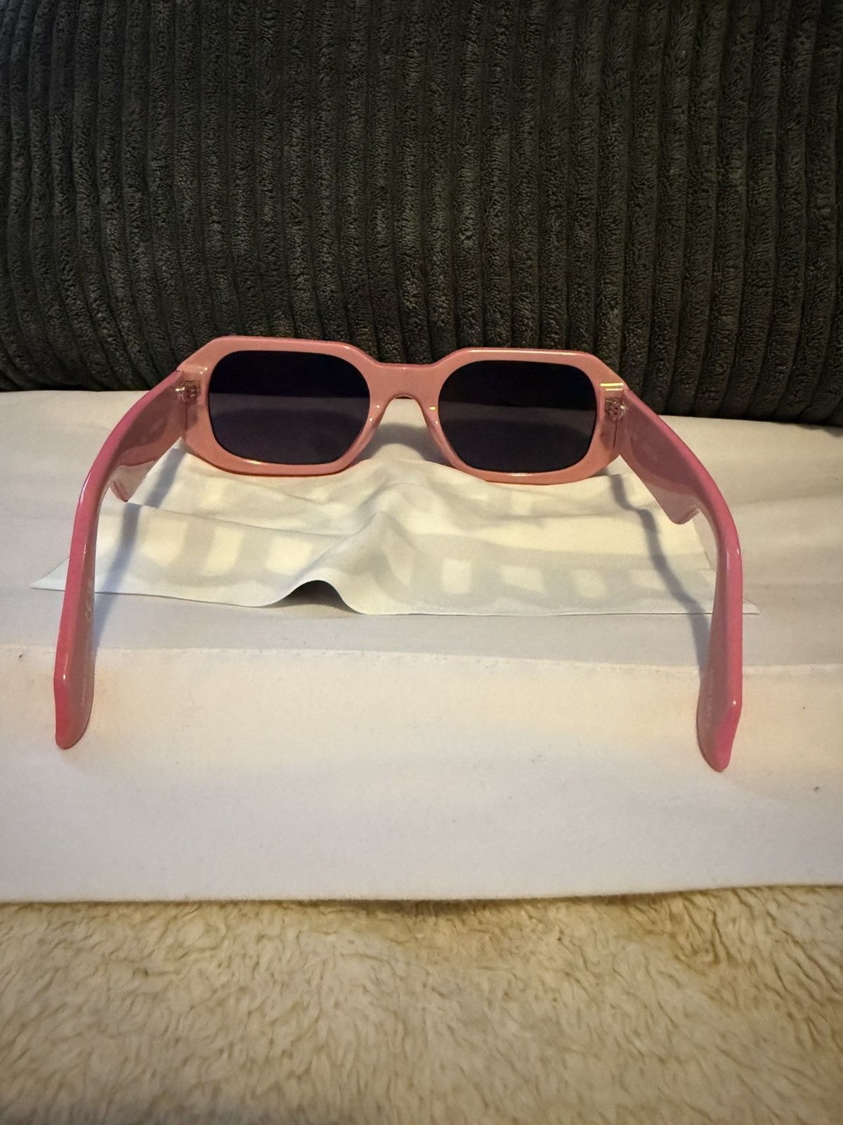 Quay QUAY pink sunglasses Size ONE SIZE - 1 Thumbnail