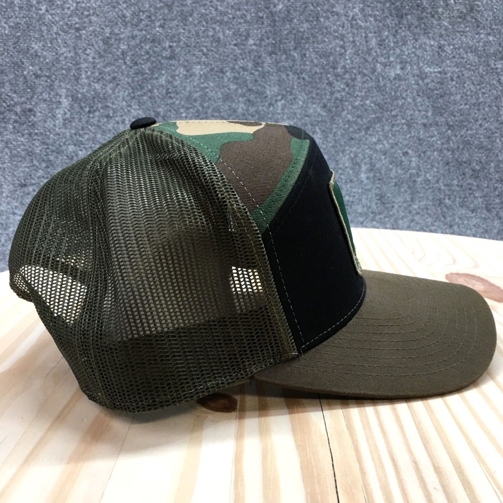 Vintage Richardson Trucker Hat Men Green Camo OS Adjustable Curved Brim Embroidered Logo Size ONE SIZE - 5 Thumbnail