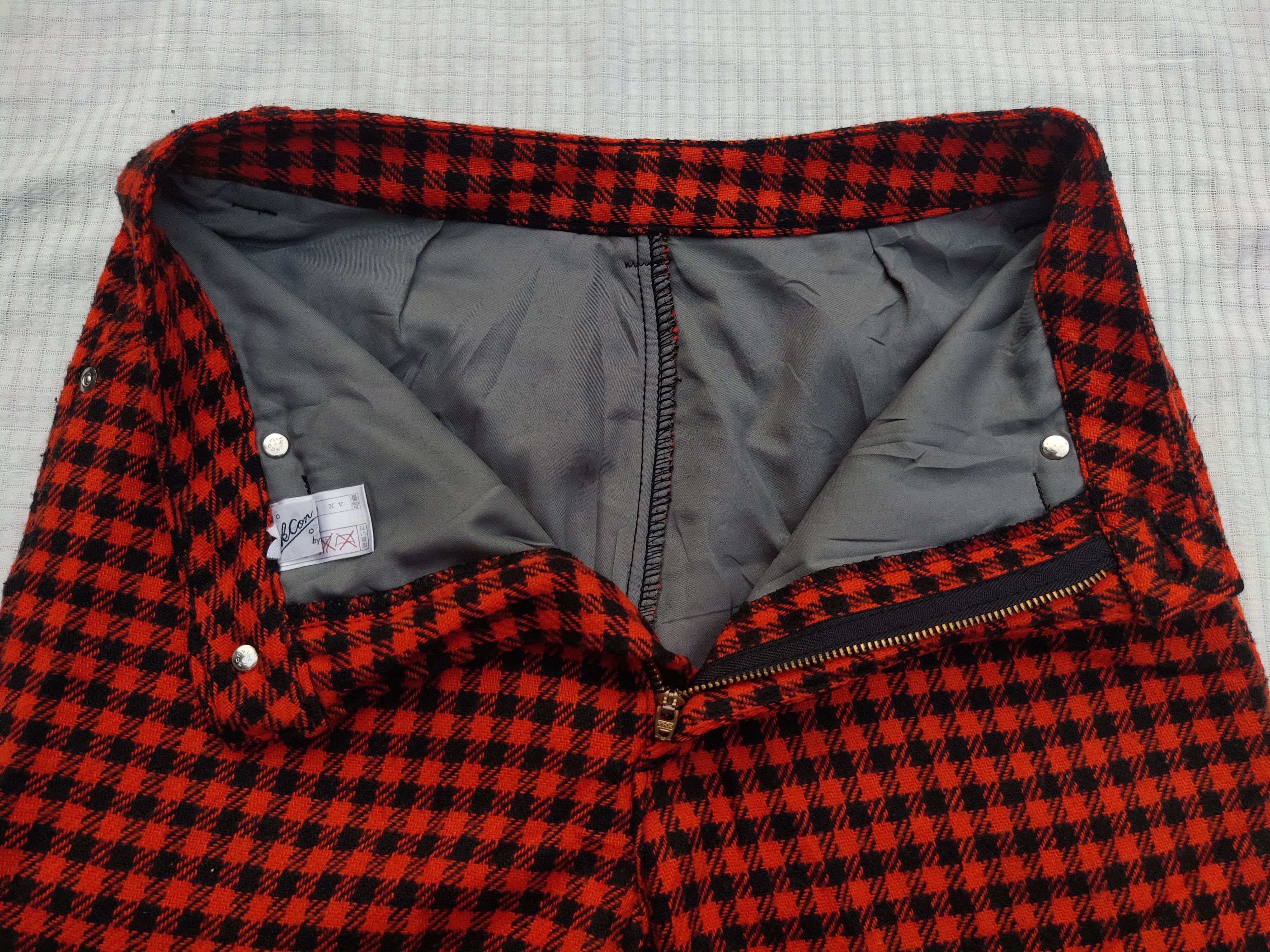 Japanese Brand (P154) Pakcon Orange Black Buffalo Plaid Taper Pants Size 25" / US 0 / IT 36 - 5 Thumbnail