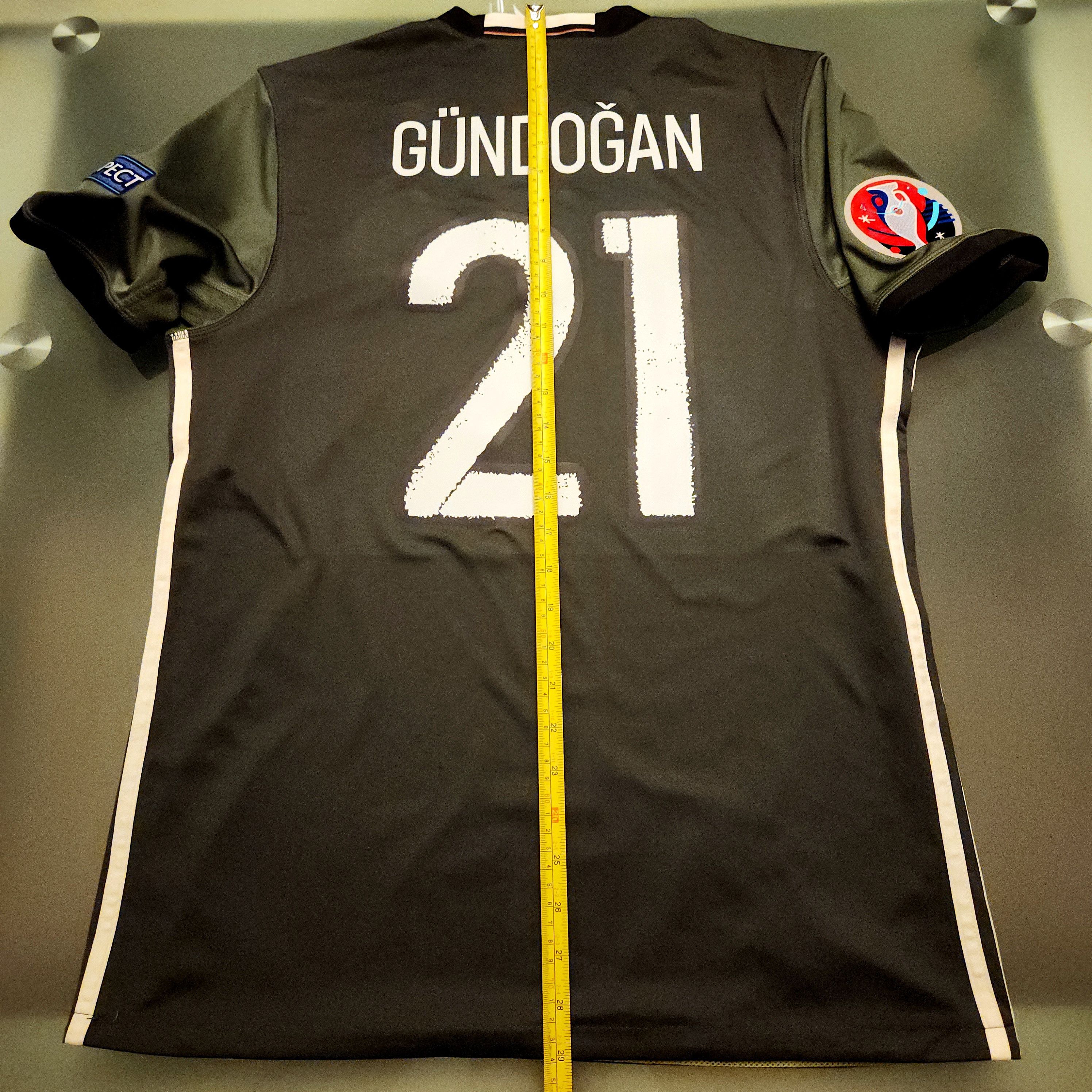 Adidas Authentic Germany GUNDOGAN EURO 2016 2017 16/17 Away Jersey Size US M / EU 48-50 / 2 - 13 Thumbnail