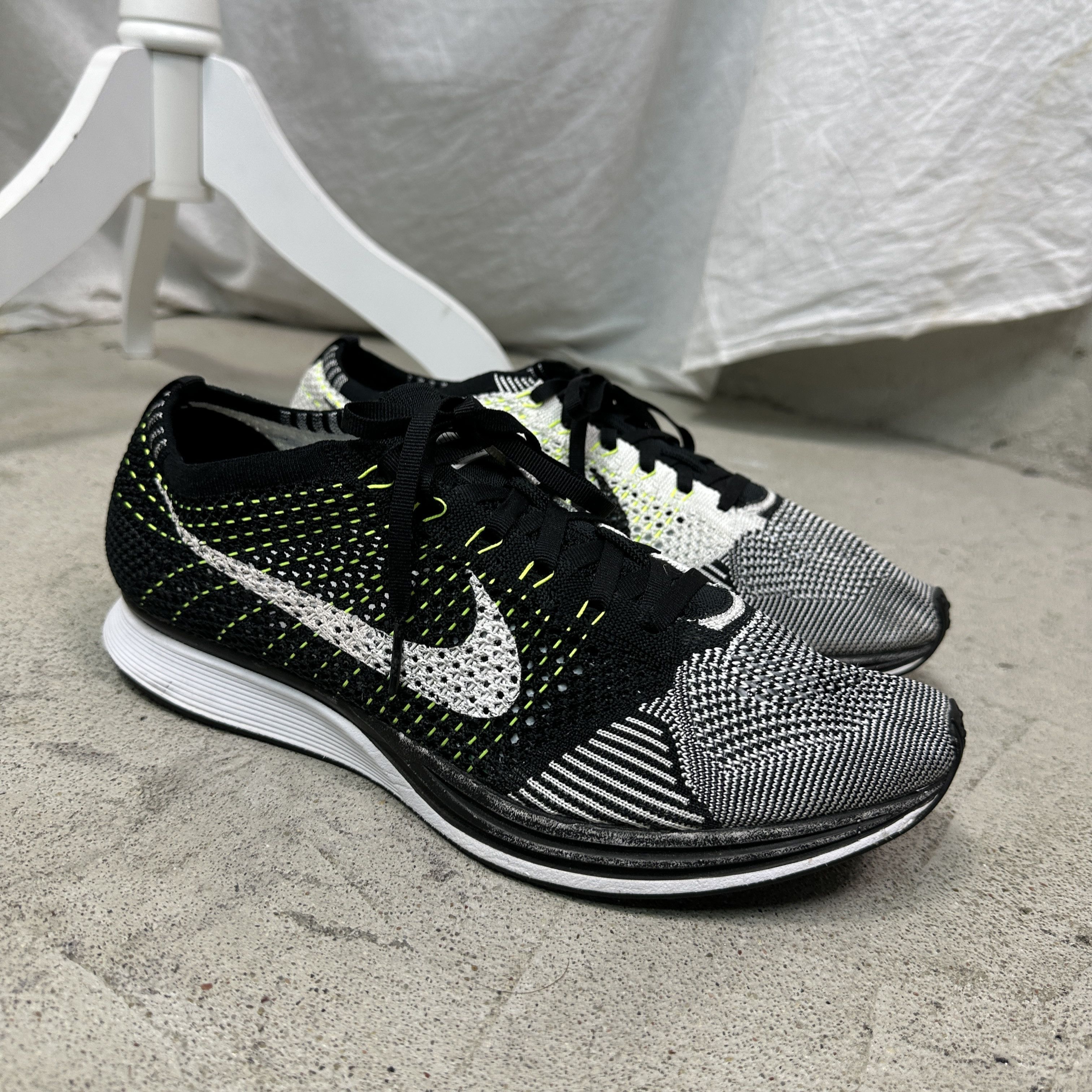 Nike Vintage Sporty Nike Racer Flyknit Orca Volt Sneakers Y2K Size US 11.5 / EU 44-45 - 3 Thumbnail