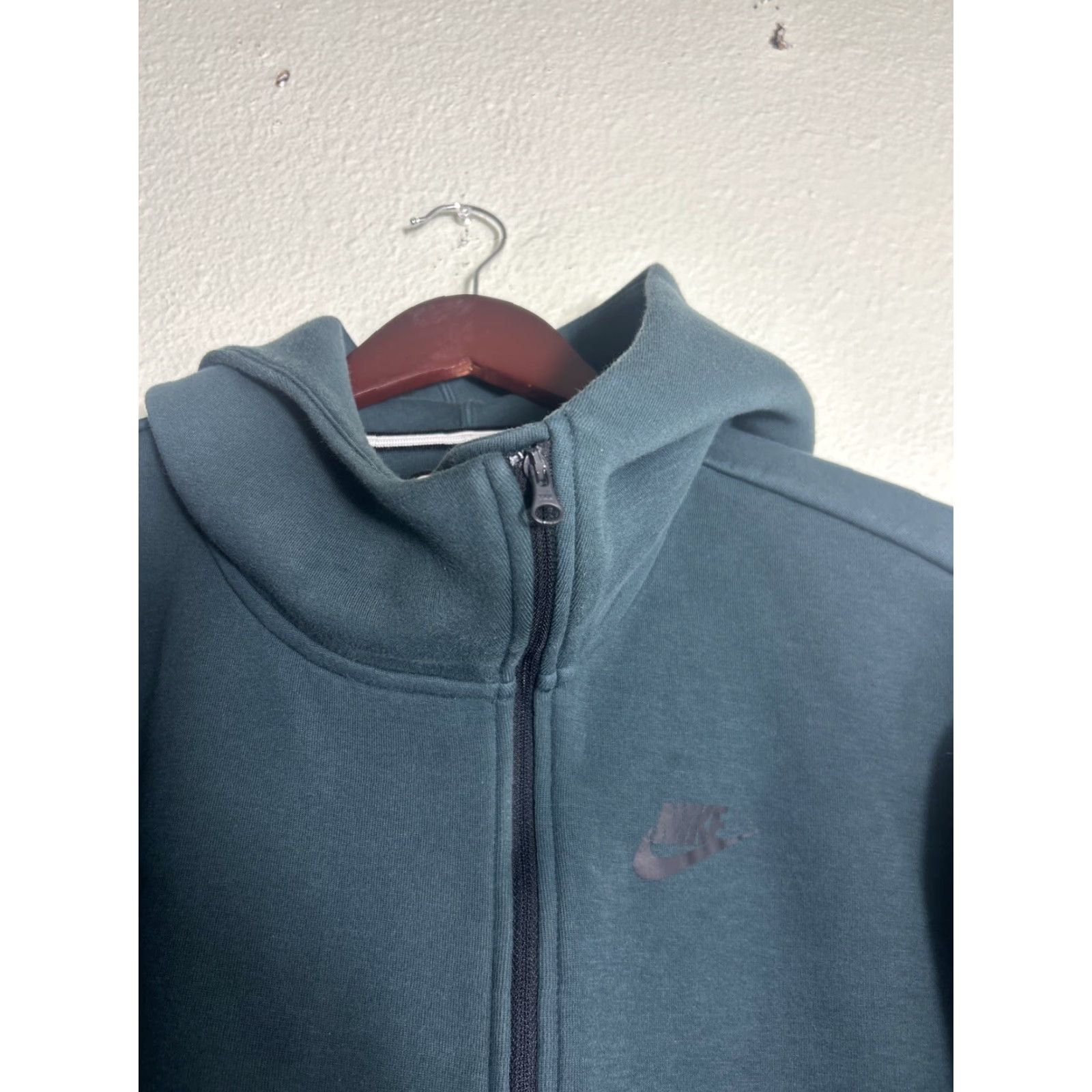 Nike Nike Sportswear Tech Fleece Hoodie Womens M Green Oversized Full Zip Size M / US 6-8 / IT 42-44 - 4 Thumbnail