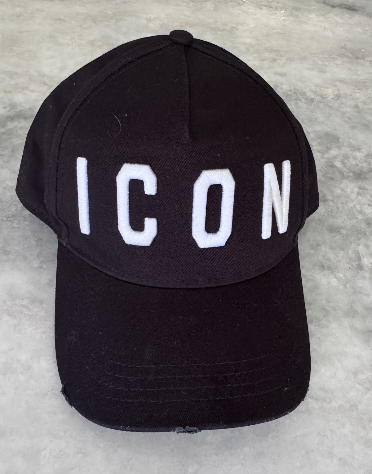 Dsquared2 DSQUARED2 Black ICON Baseball Cap White Logo BNWT Size ONE SIZE - 2 Thumbnail