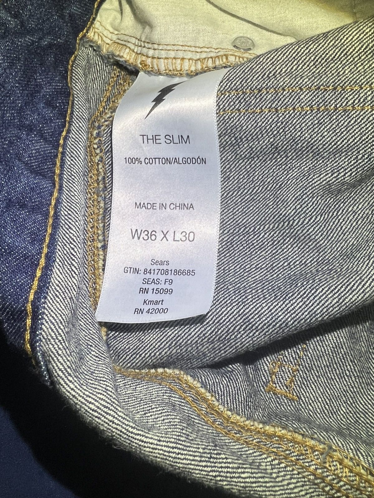 Japanese Brand × Vintage dark blue denim slim fit vintage jeans 36x30 Size US 36 / EU 52 - 3 Thumbnail