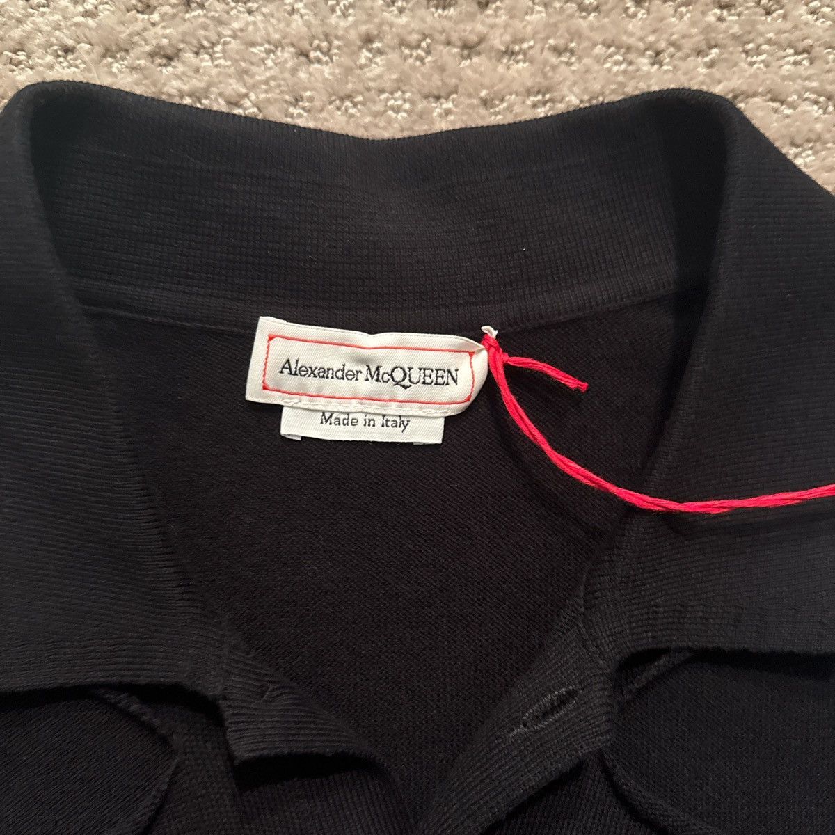 Alexander McQueen Alexander Mcqueen ripped polo Size US XL / EU 56 / 4 - 3 Thumbnail