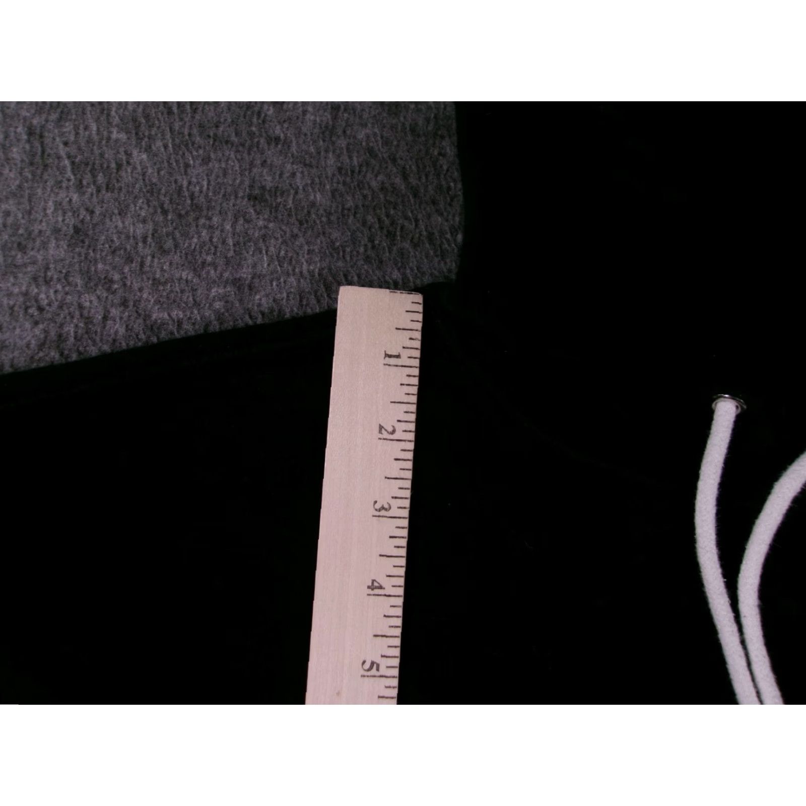 Vintage WILD FABLE Cropped Hoodie Women Small Black Casual Pullover Fleece Long Sleeve Size S / US 4 / IT 40 - 4 Thumbnail