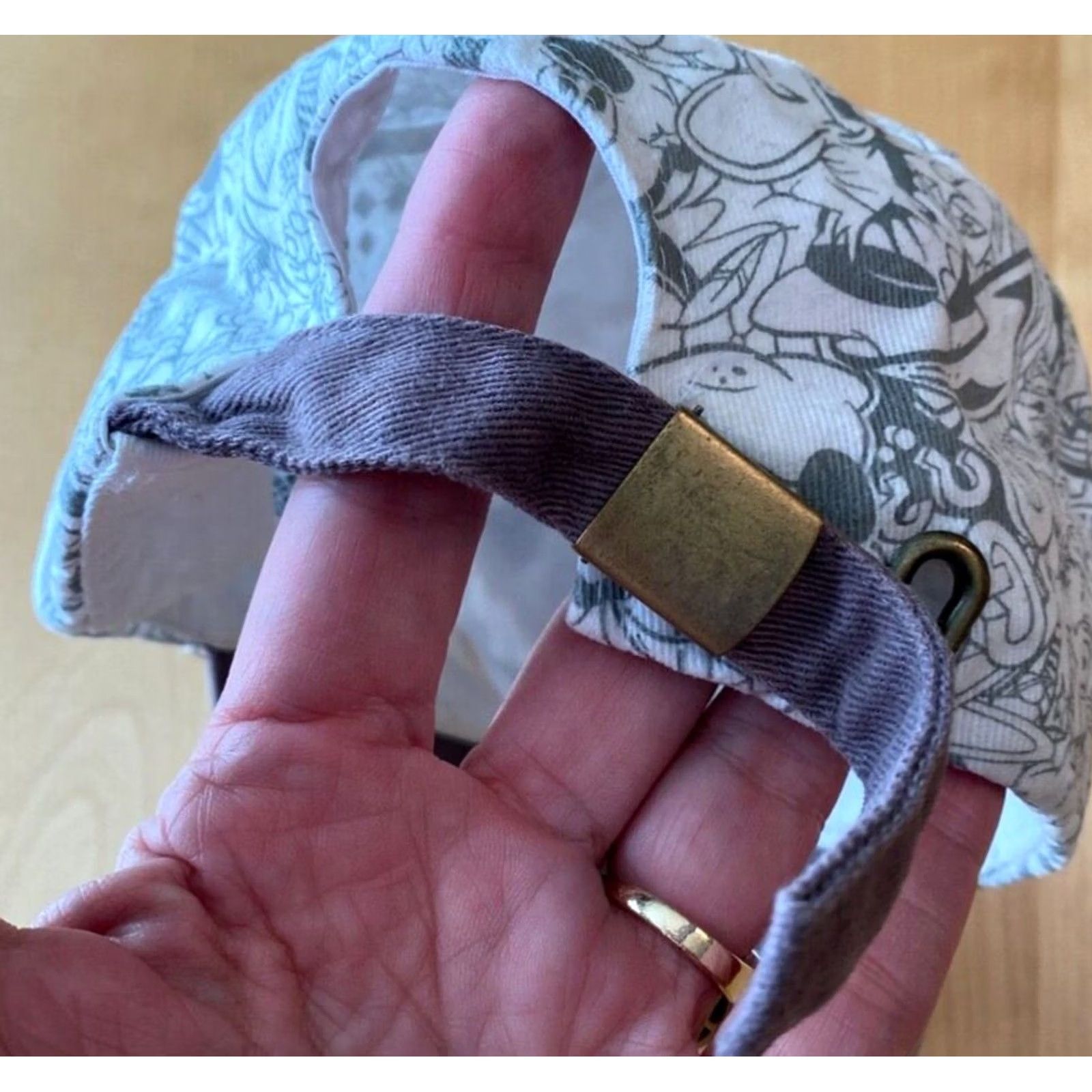Disney DISNEY PARK MICKEY EMBROIDERED ALL OVER PRINT HAT ONE SIZE Size US M / EU 48-50 / 2 - 3 Thumbnail