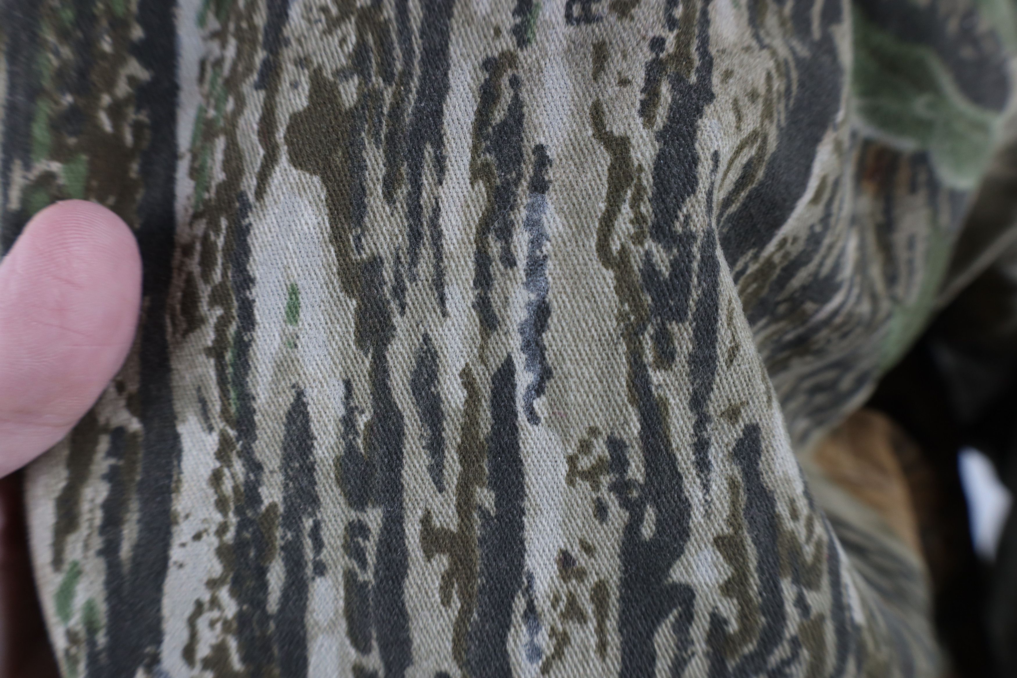 Vintage Vintage 90s Quilted Realtree Camouflage Hooded Jacket AS IS Size US XL / EU 56 / 4 - 5 Thumbnail