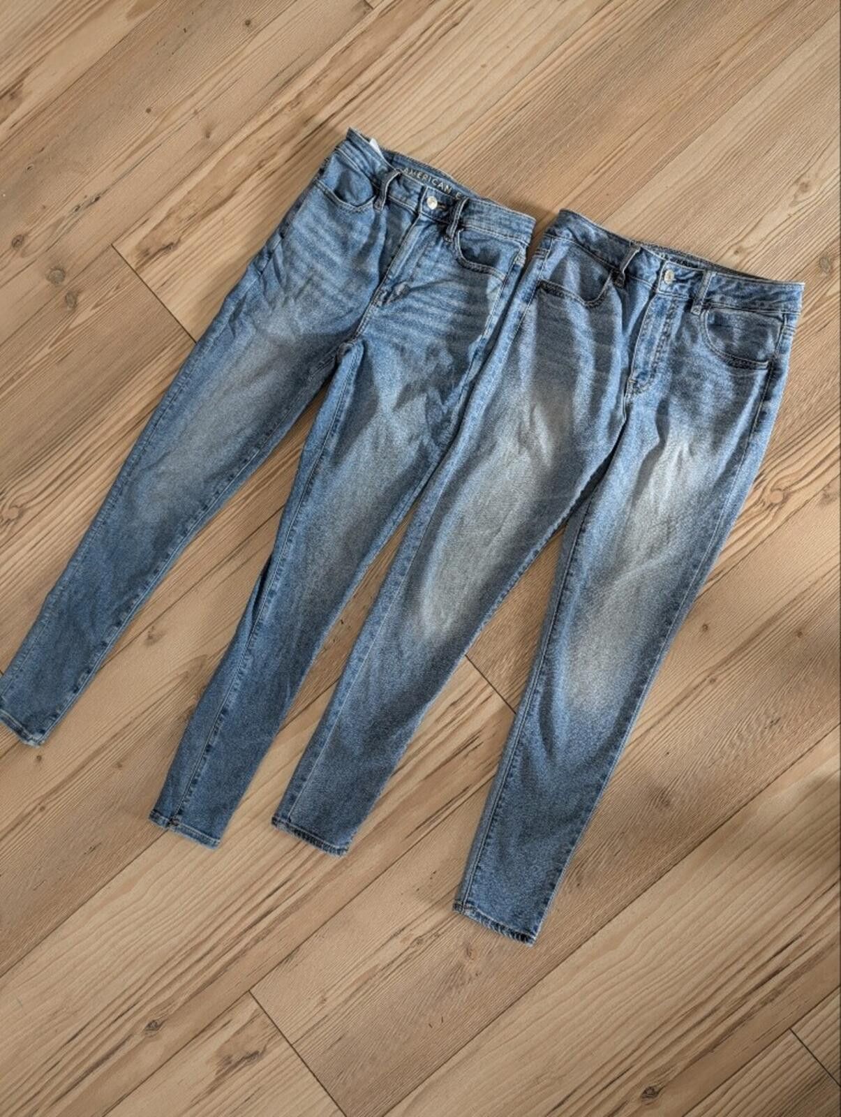 American Eagle Outfitters American Eagle Outfitters Light Blue Skinny Jeans - Women's Size 30" / US 8 / IT 44 - 1 Thumbnail